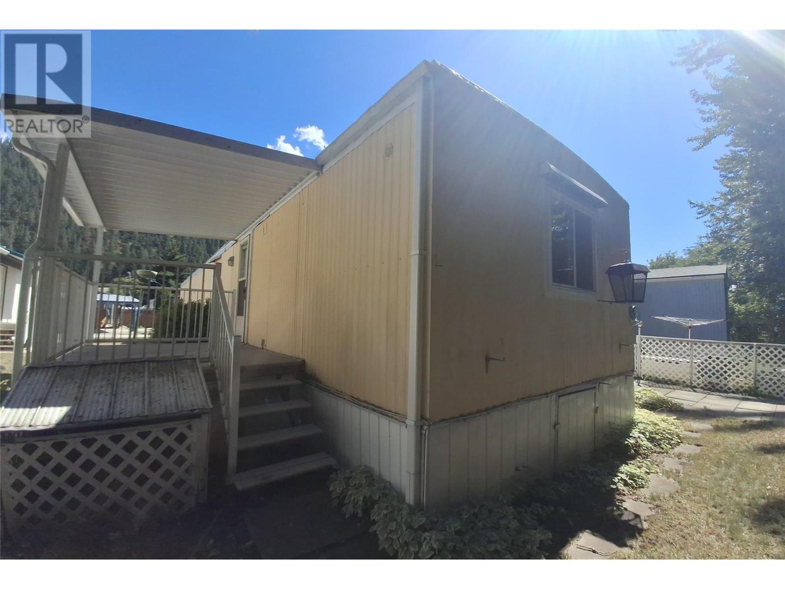 566 Coburn Street Unit# 10, Chase, British Columbia  V0E 1M0 - Photo 25 - 10357488