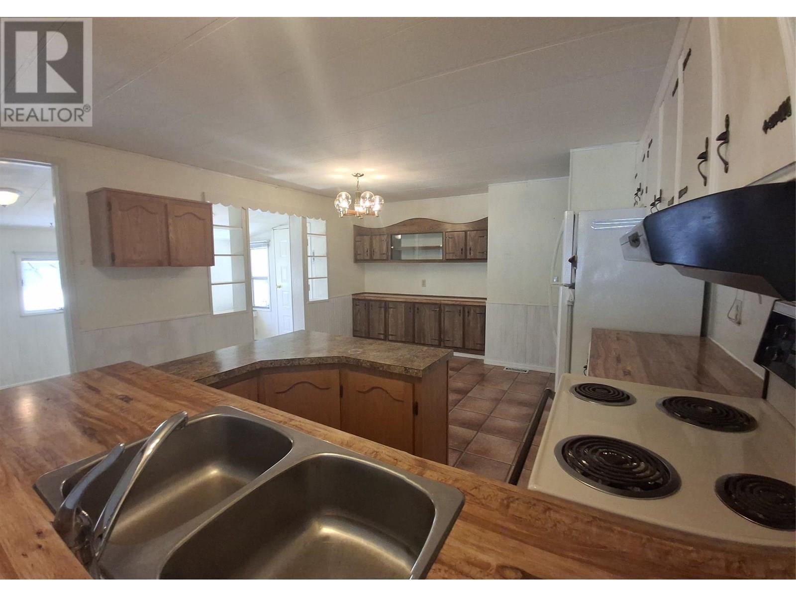 566 Coburn Street Unit# 10, Chase, British Columbia  V0E 1M0 - Photo 6 - 10357488