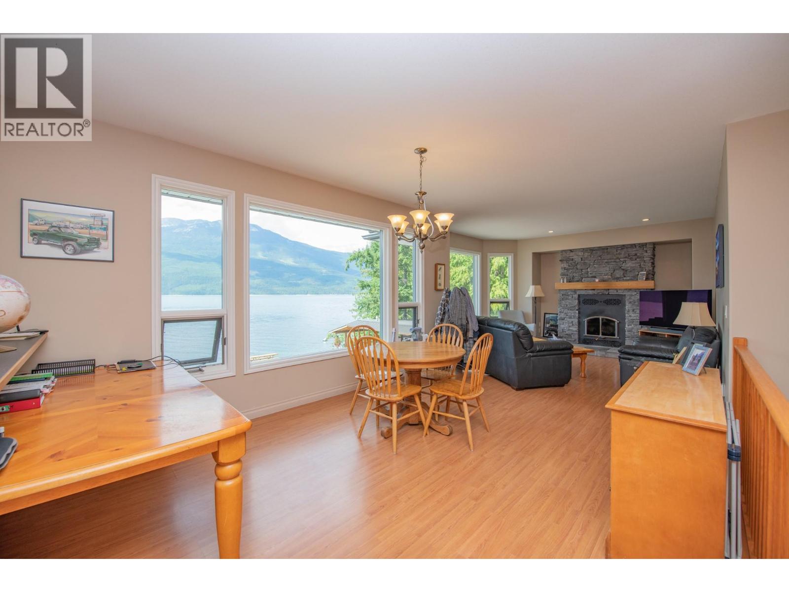 1710 6 Highway, Nakusp, British Columbia  V0G 1R1 - Photo 28 - 10357882