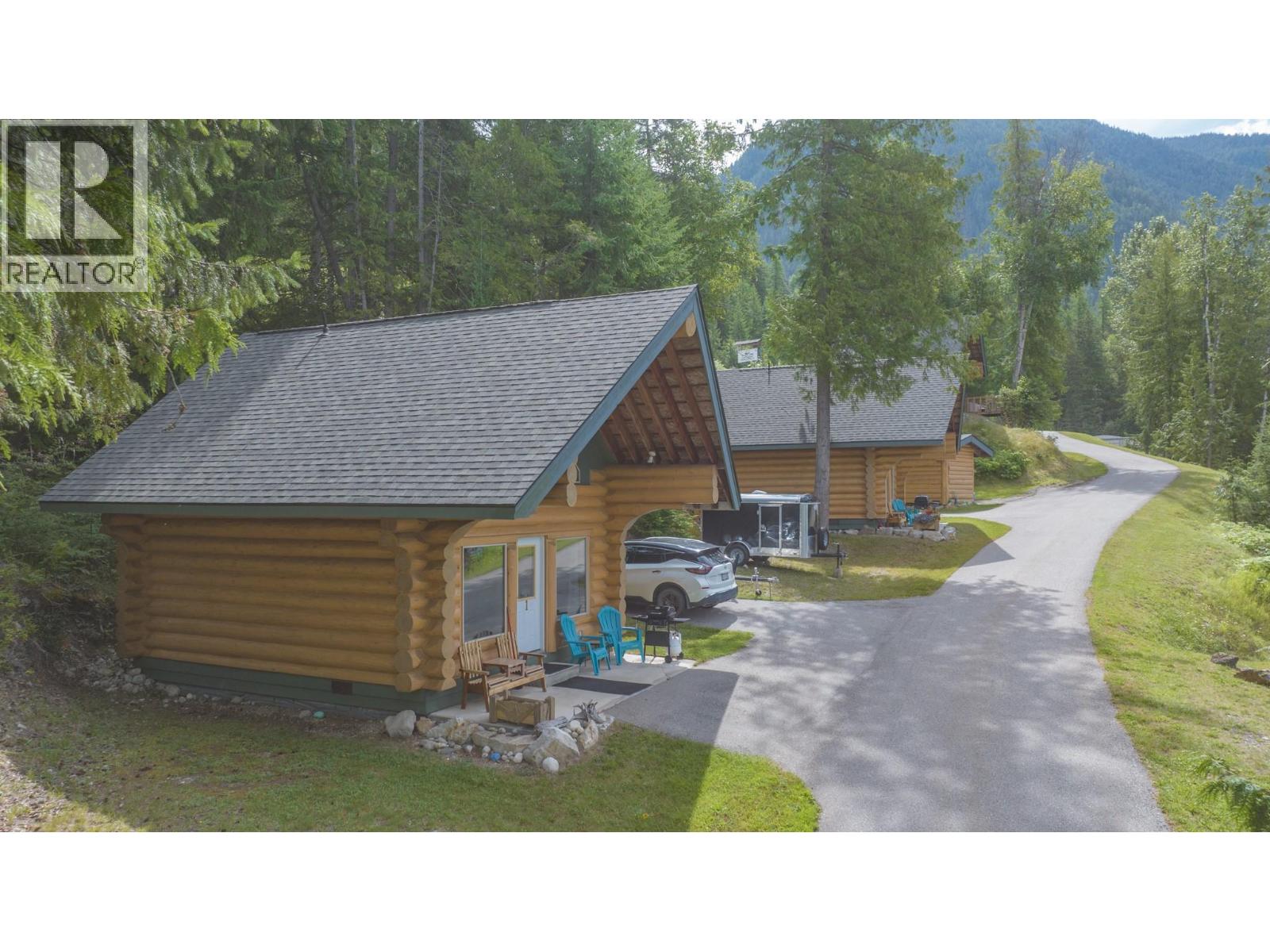 1710 6 Highway, Nakusp, British Columbia  V0G 1R1 - Photo 43 - 10357882