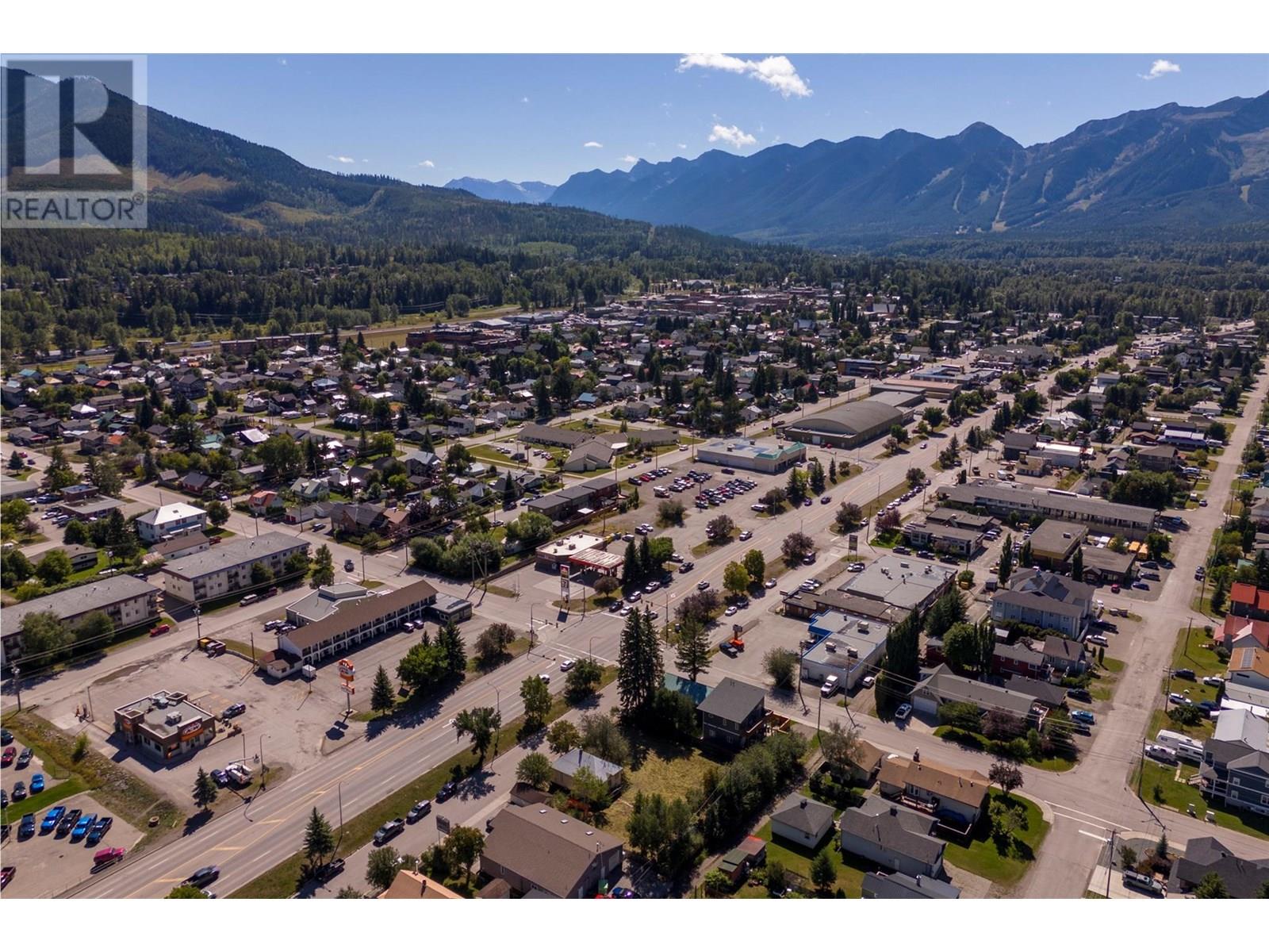 1321 7th Avenue, Fernie, British Columbia  V0B 1M0 - Photo 19 - 10357927