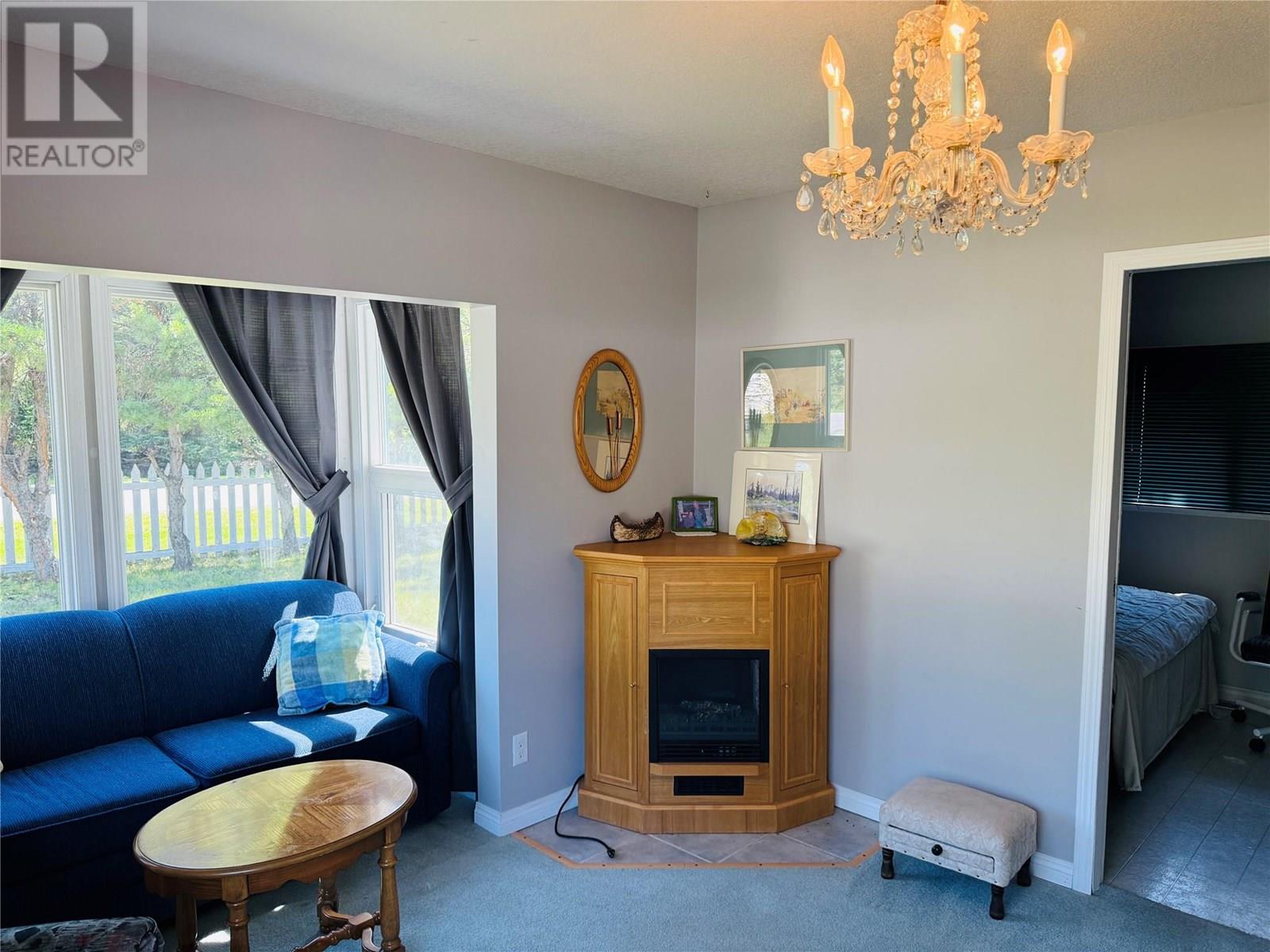 4688 Poplar Street, Windermere, British Columbia  V0B 2L2 - Photo 11 - 10357926