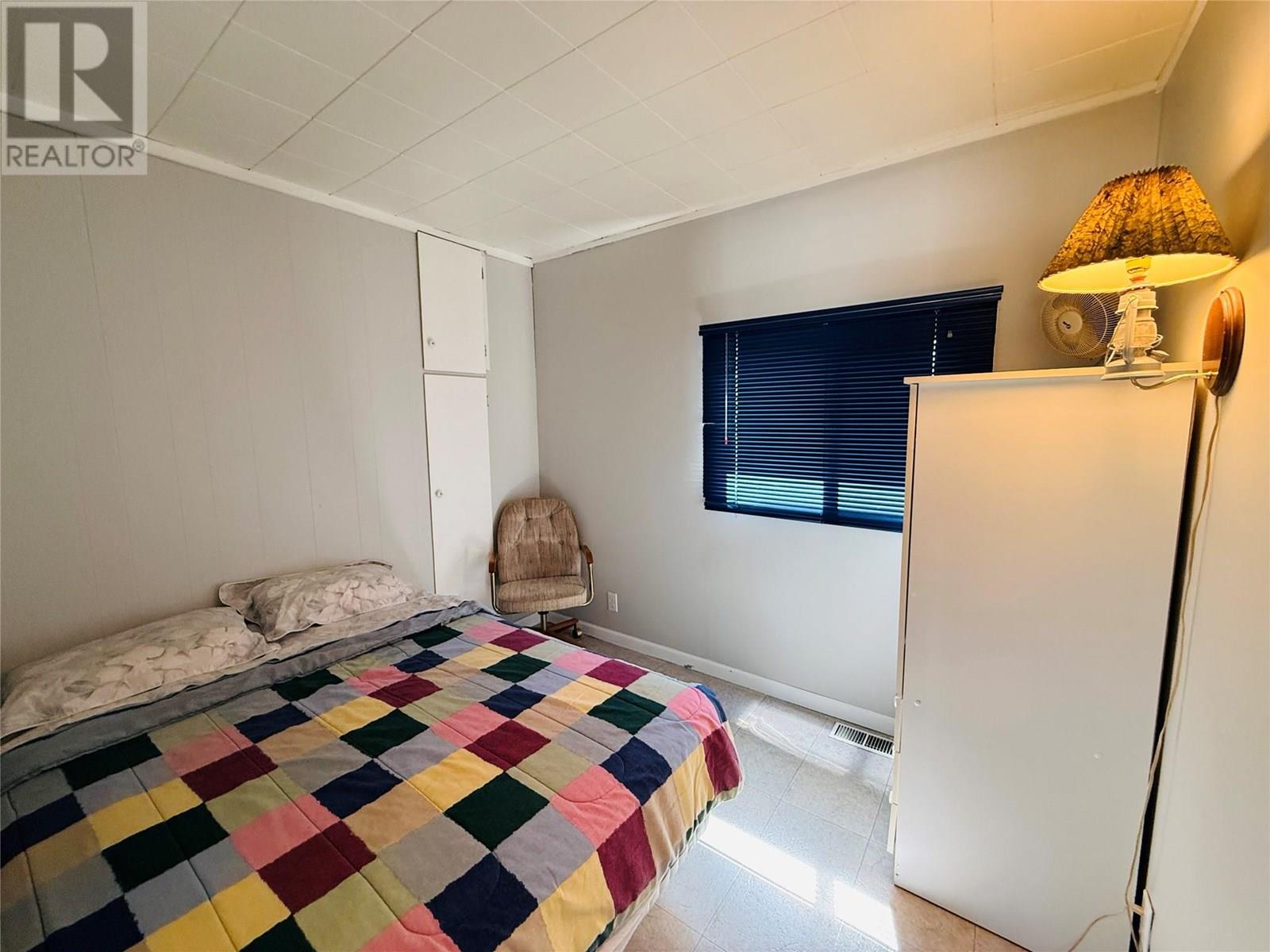 4688 Poplar Street, Windermere, British Columbia  V0B 2L2 - Photo 16 - 10357926