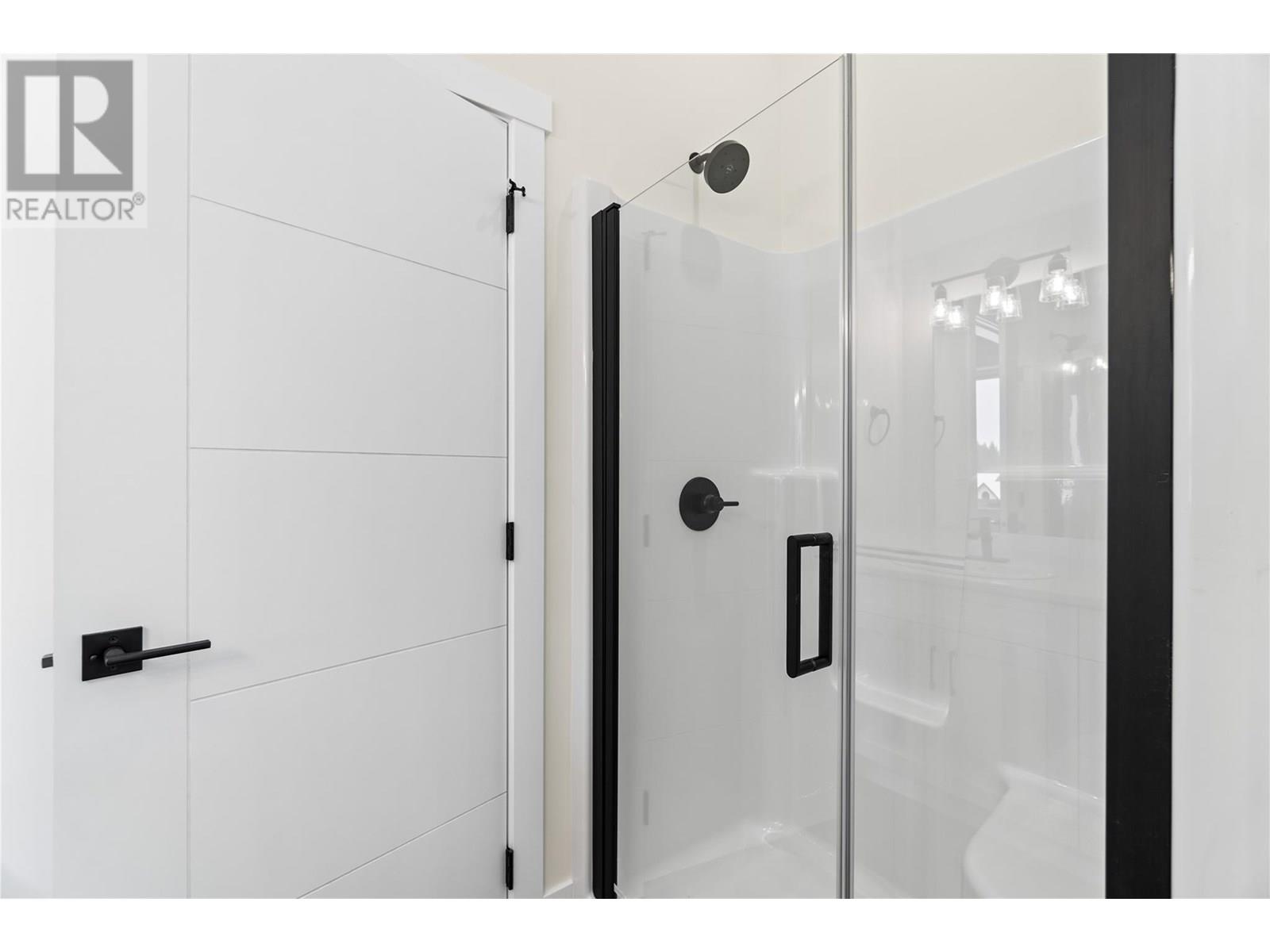 231 20 Street Ne Unit# 1, Salmon Arm, British Columbia  V1E 2Z7 - Photo 20 - 10357769