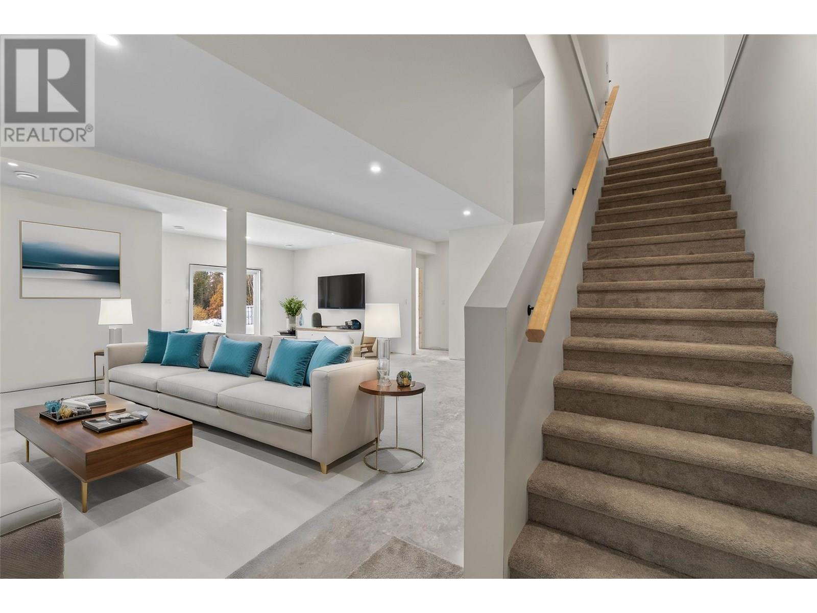 231 20 Street Ne Unit# 1, Salmon Arm, British Columbia  V1E 2Z7 - Photo 32 - 10357769