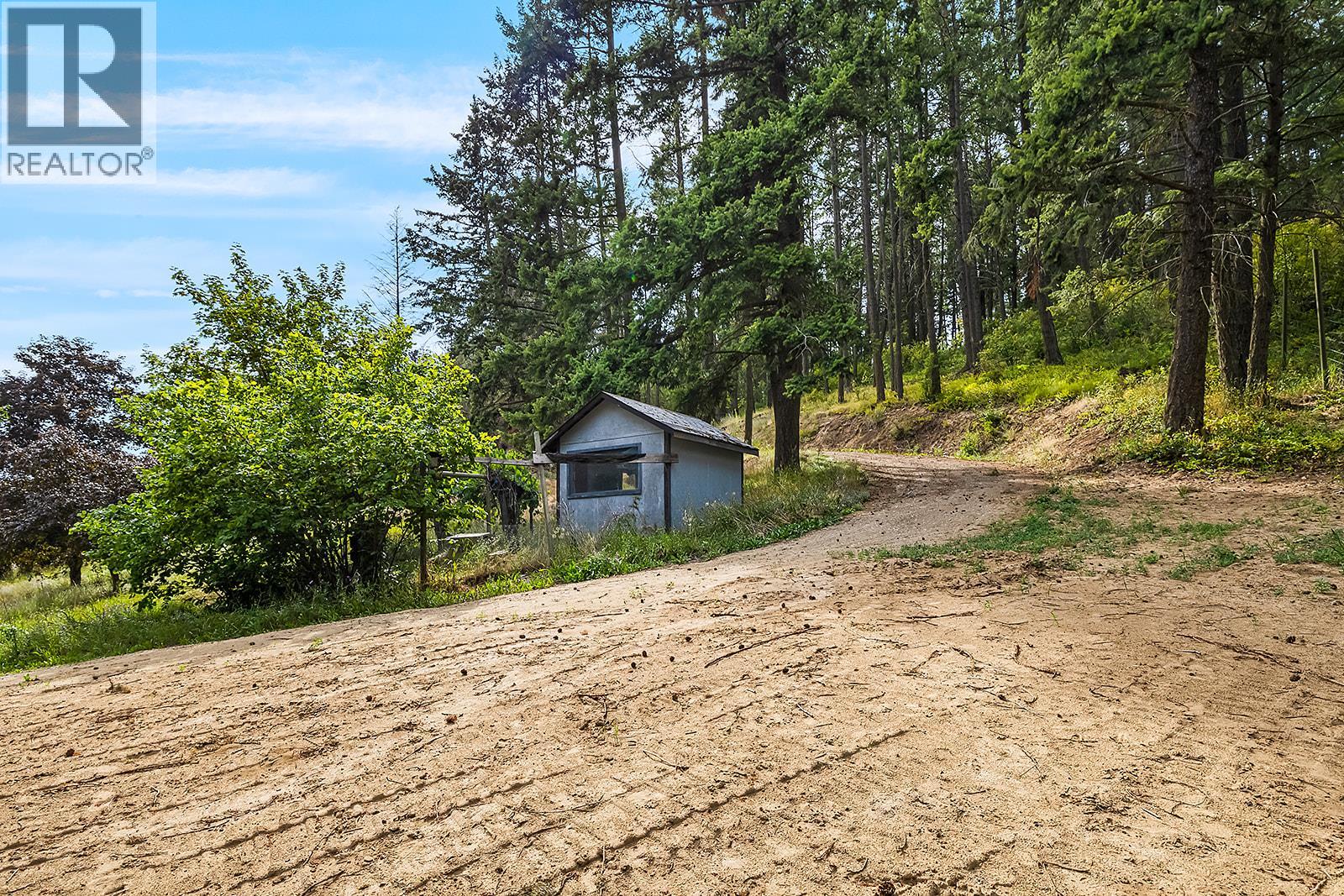 3930 3 Highway, Erickson, British Columbia  V0B 1K0 - Photo 10 - 10357970