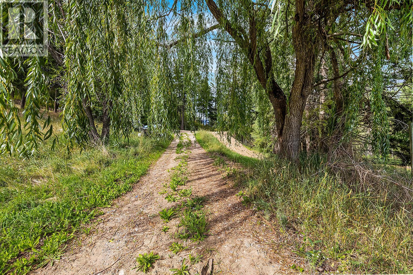 3930 3 Highway, Erickson, British Columbia  V0B 1K0 - Photo 13 - 10357970