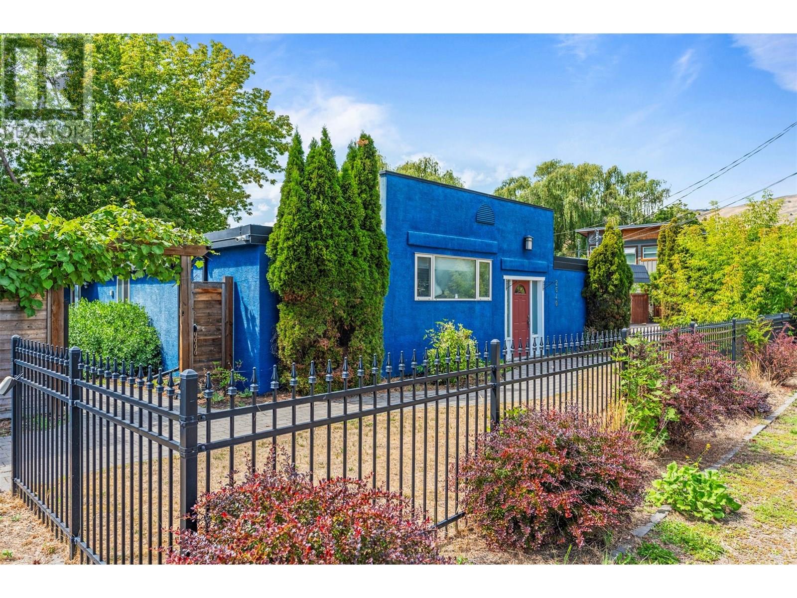 2640 Lakeshore Road, Vernon, British Columbia  V1H 1N1 - Photo 23 - 10357438