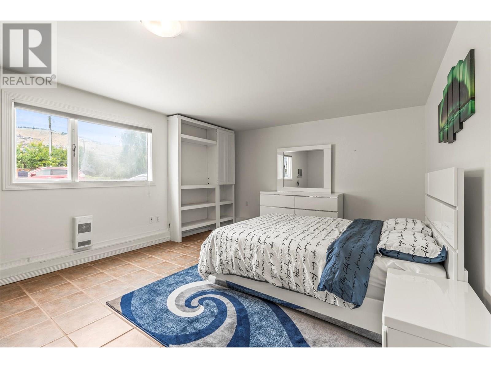 2640 Lakeshore Road, Vernon, British Columbia  V1H 1N1 - Photo 27 - 10357438