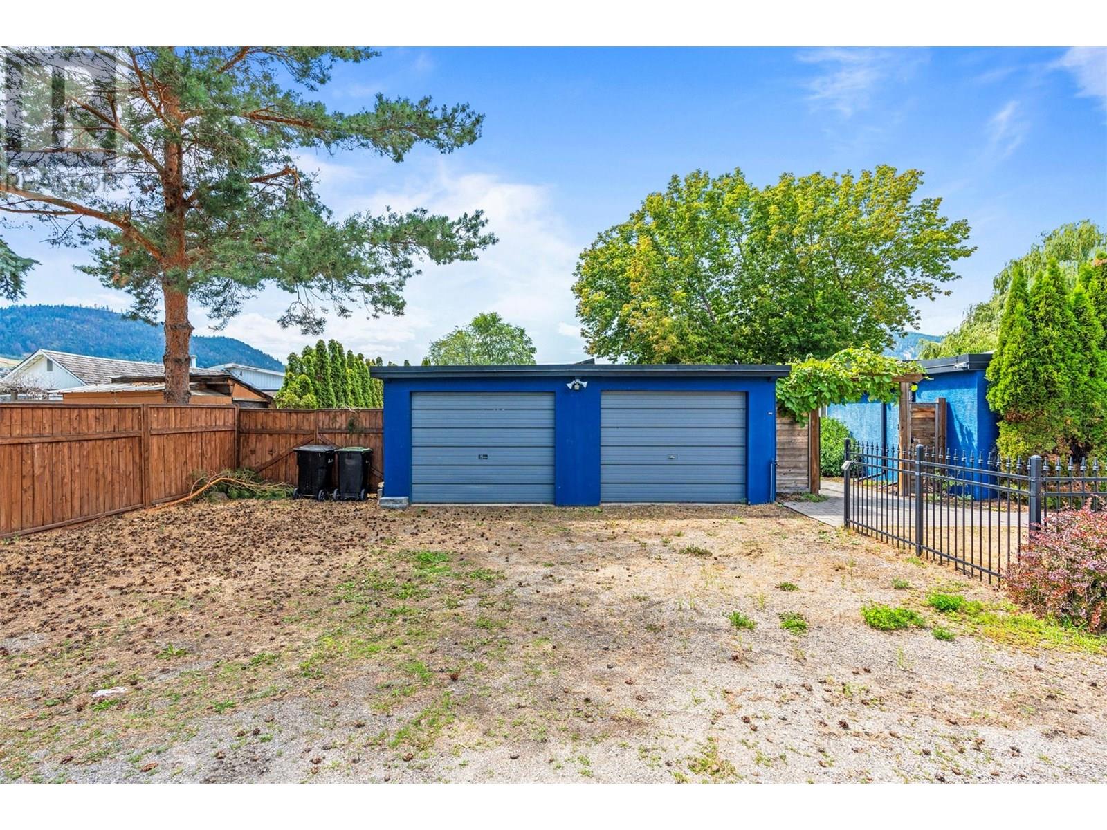 2640 Lakeshore Road, Vernon, British Columbia  V1H 1N1 - Photo 52 - 10357438