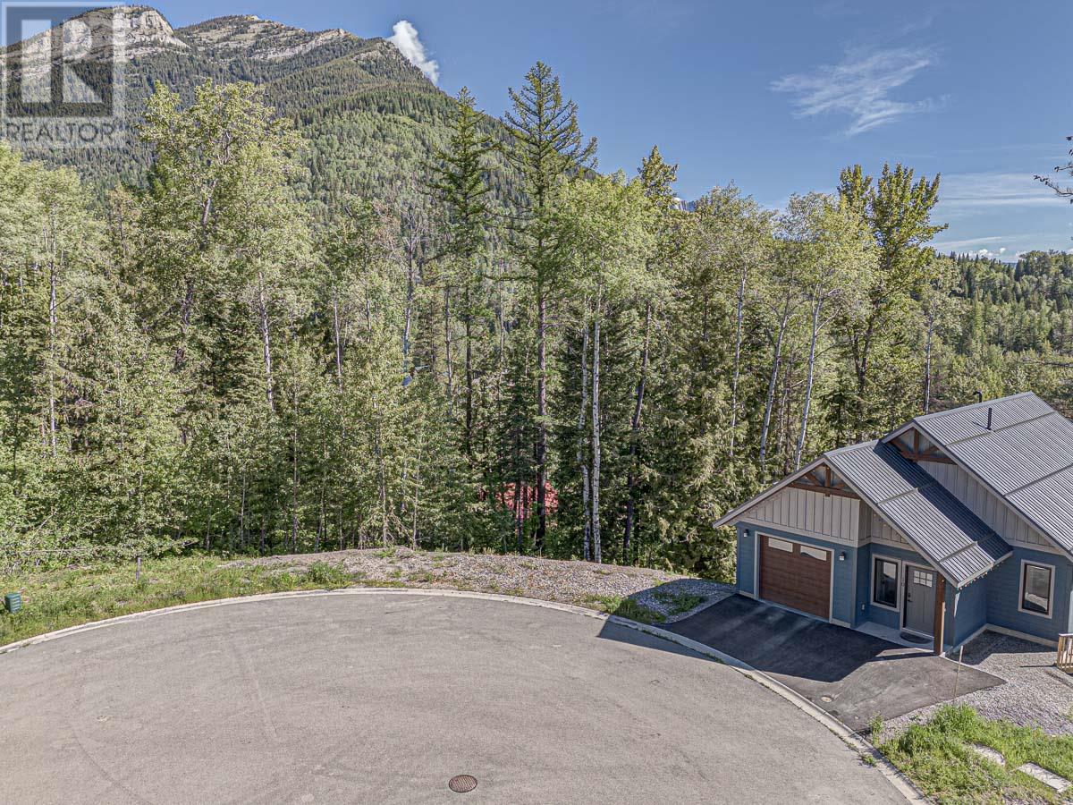 9 Alpine Trail Place Unit# Lot 16, Fernie, British Columbia  V0B 1M5 - Photo 13 - 10357727