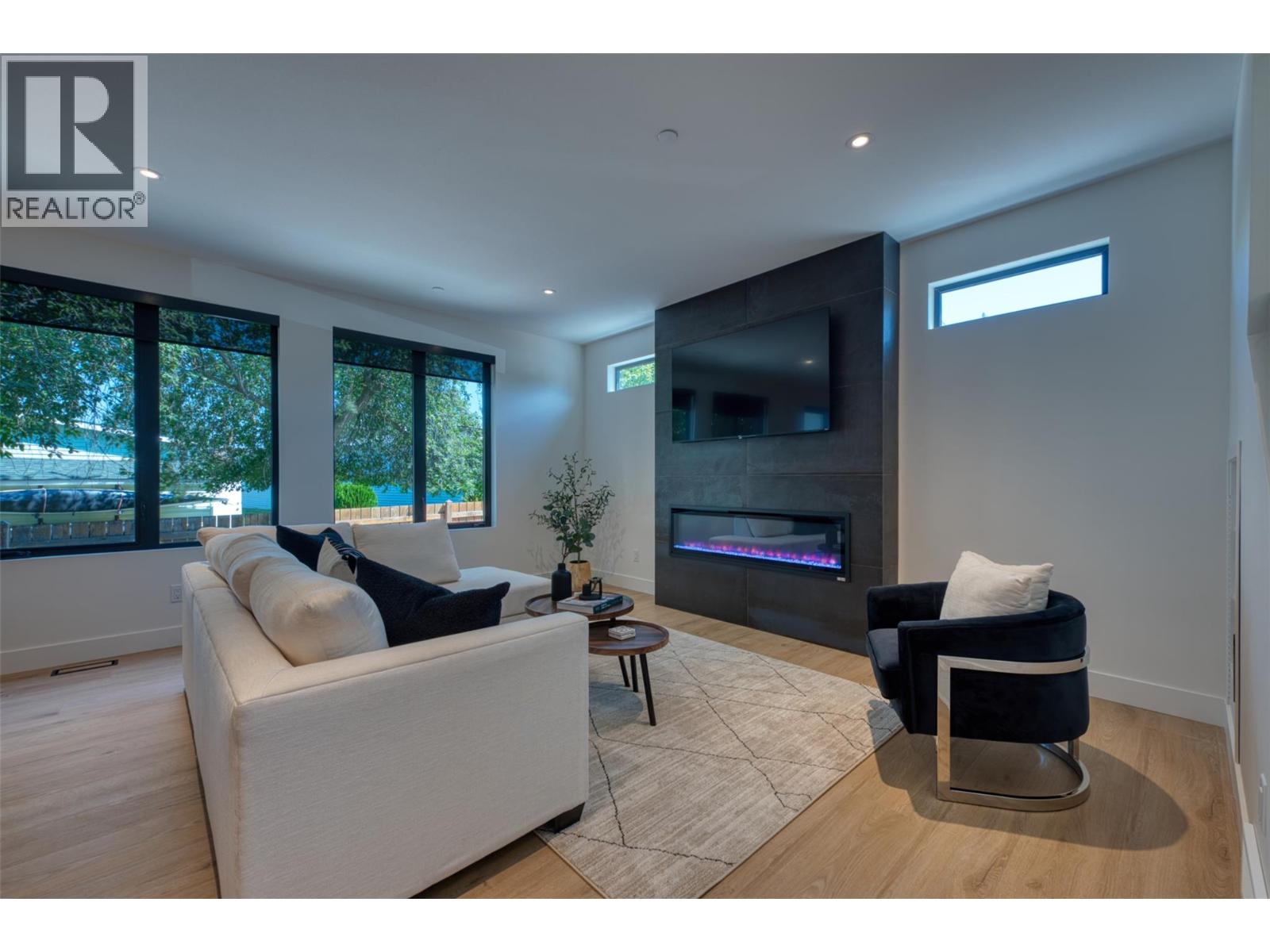 3010 Holland Road Unit# 1, Kelowna, British Columbia  V1W 3P8 - Photo 5 - 10357916