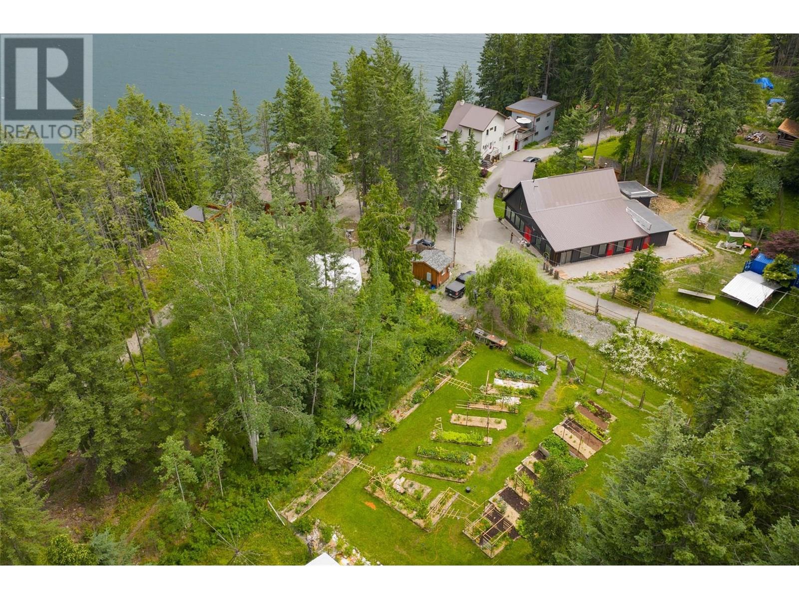 5278 Amundsen Road, Kaslo, British Columbia  V0G 1M0 - Photo 15 - 10357746