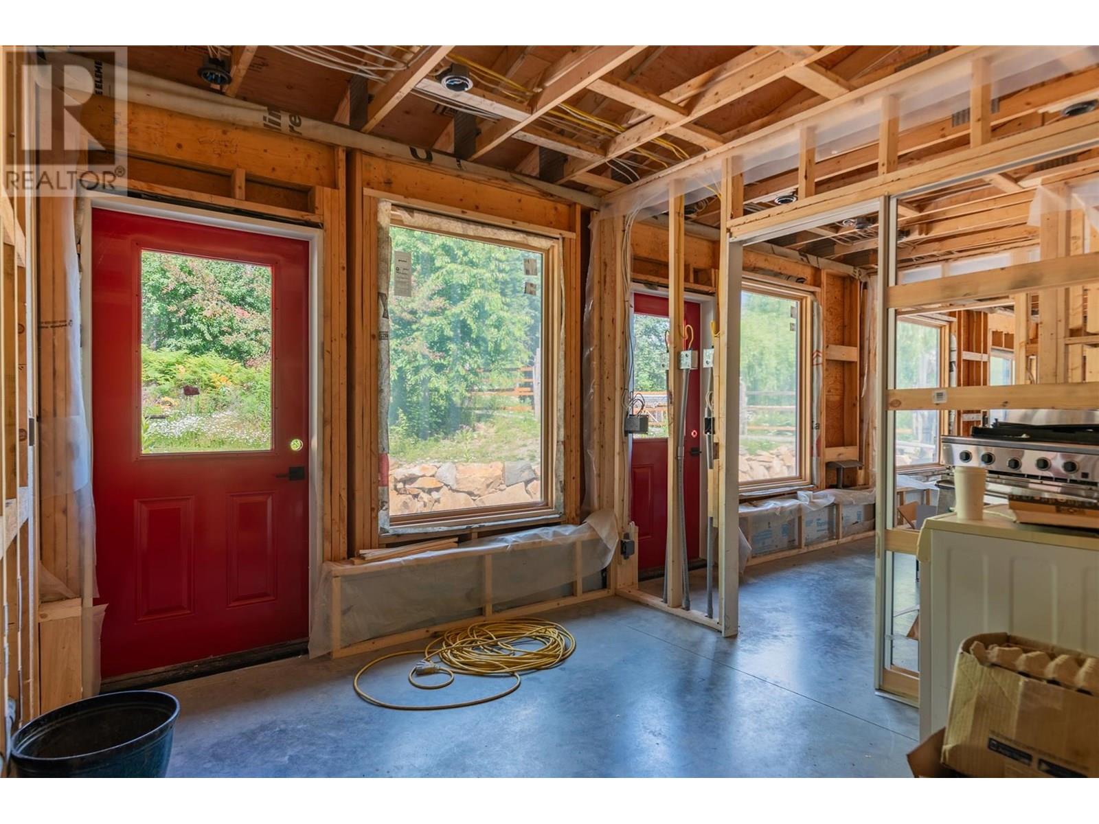 5278 Amundsen Road, Kaslo, British Columbia  V0G 1M0 - Photo 25 - 10357746