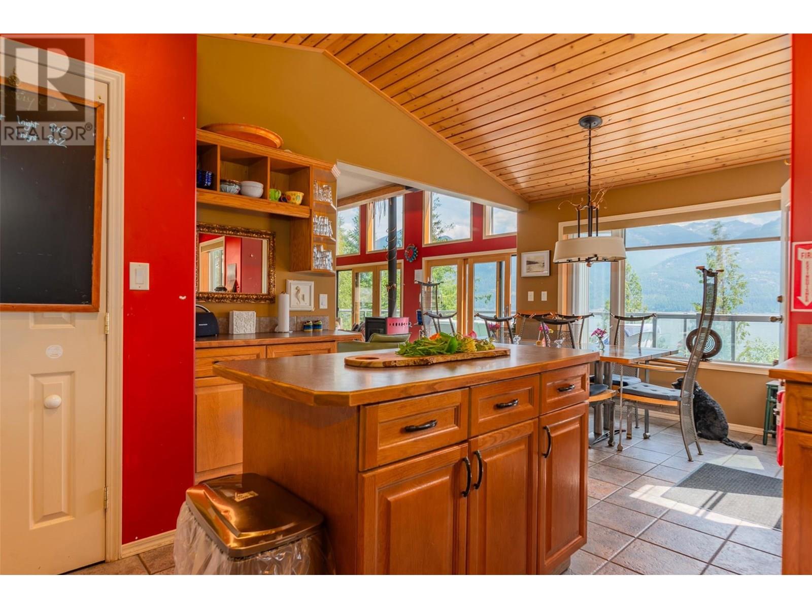 5278 Amundsen Road, Kaslo, British Columbia  V0G 1M0 - Photo 42 - 10357746