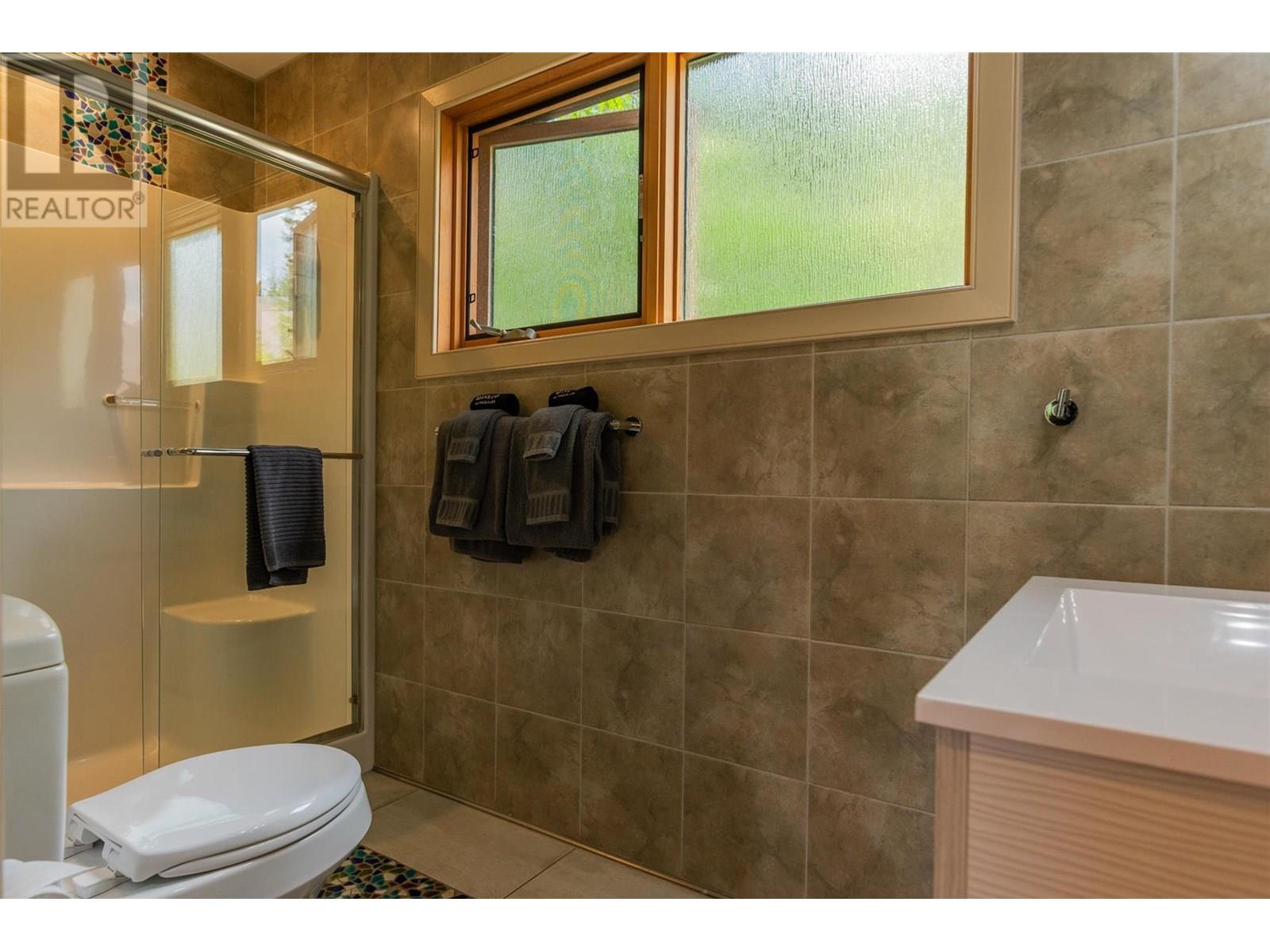 5278 Amundsen Road, Kaslo, British Columbia  V0G 1M0 - Photo 55 - 10357746