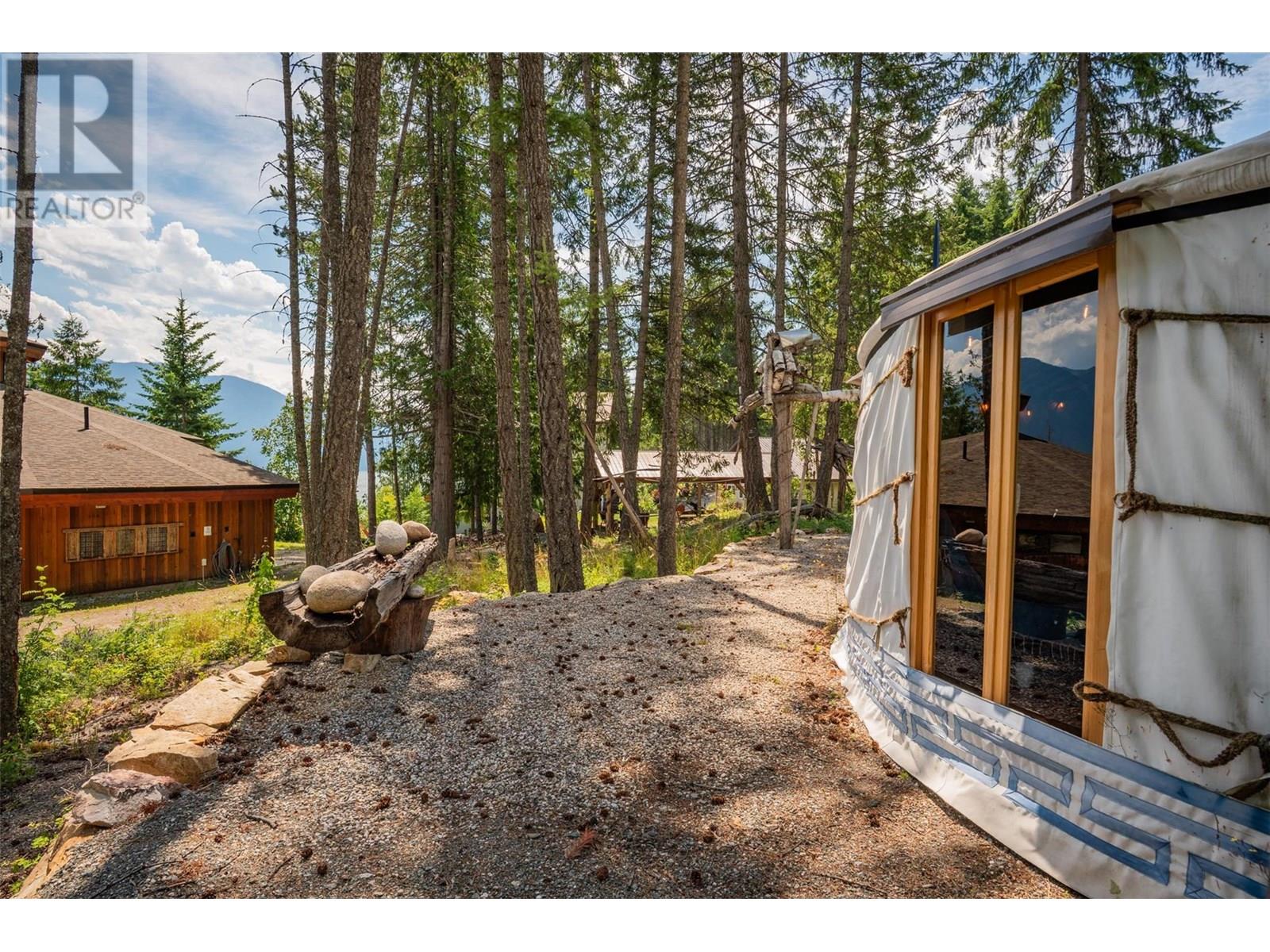 5278 Amundsen Road, Kaslo, British Columbia  V0G 1M0 - Photo 77 - 10357746