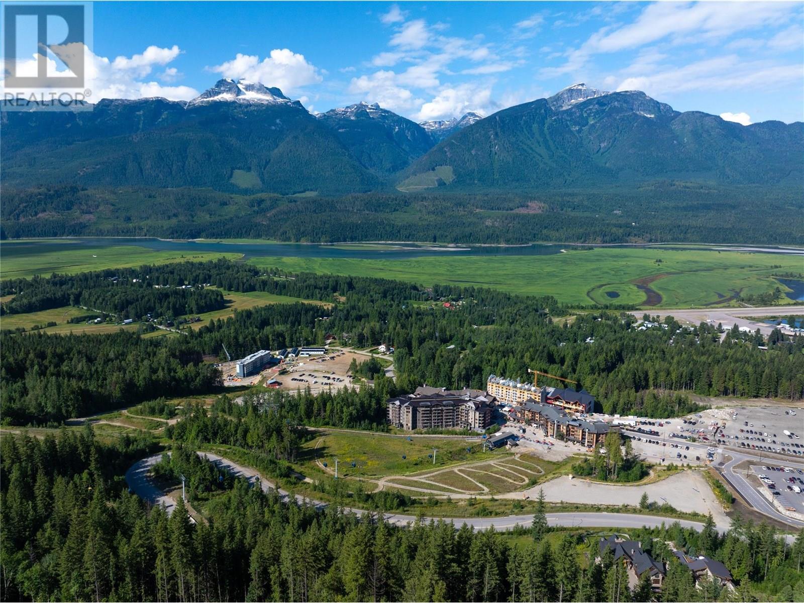 2465 Monashee Court Unit# 14, Revelstoke, British Columbia  V0E 2S3 - Photo 2 - 10355697