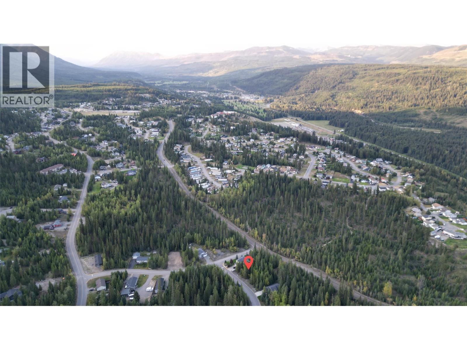 39 Douglas Crescent, Elkford, British Columbia  V0B 1H0 - Photo 8 - 10358164