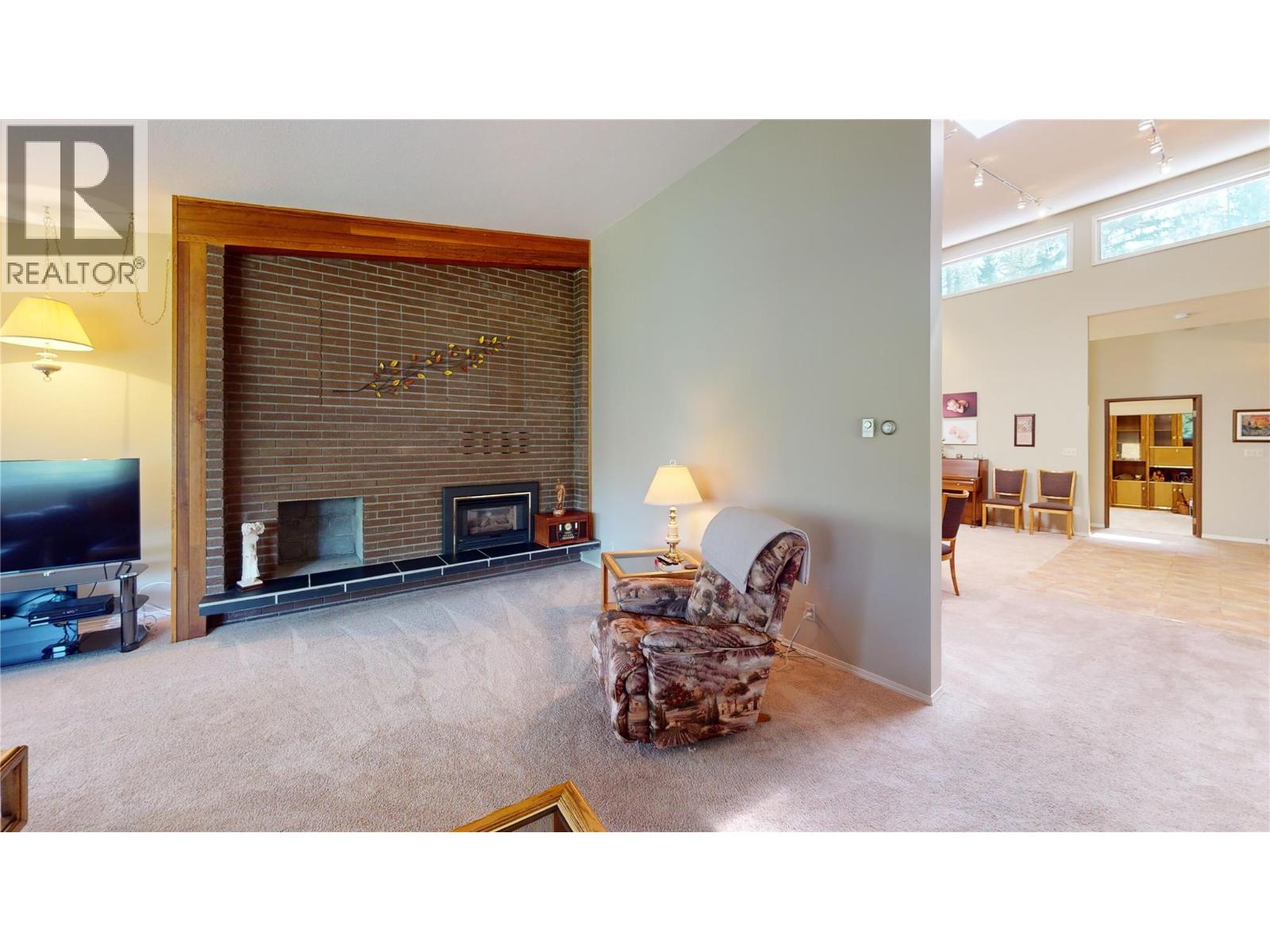 105 Castle Mountain Road, Fernie, British Columbia  V0B 1M4 - Photo 20 - 10357748