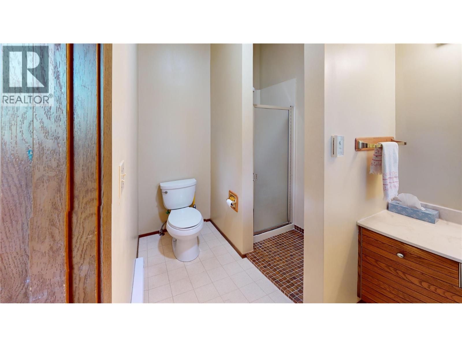 105 Castle Mountain Road, Fernie, British Columbia  V0B 1M4 - Photo 42 - 10357748