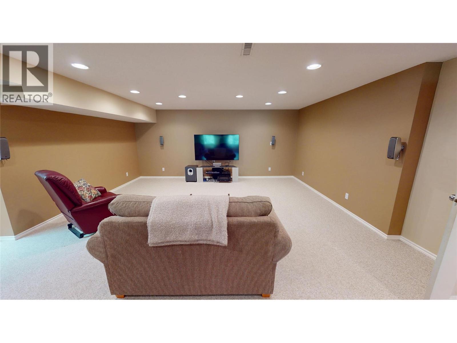 105 Castle Mountain Road, Fernie, British Columbia  V0B 1M4 - Photo 51 - 10357748