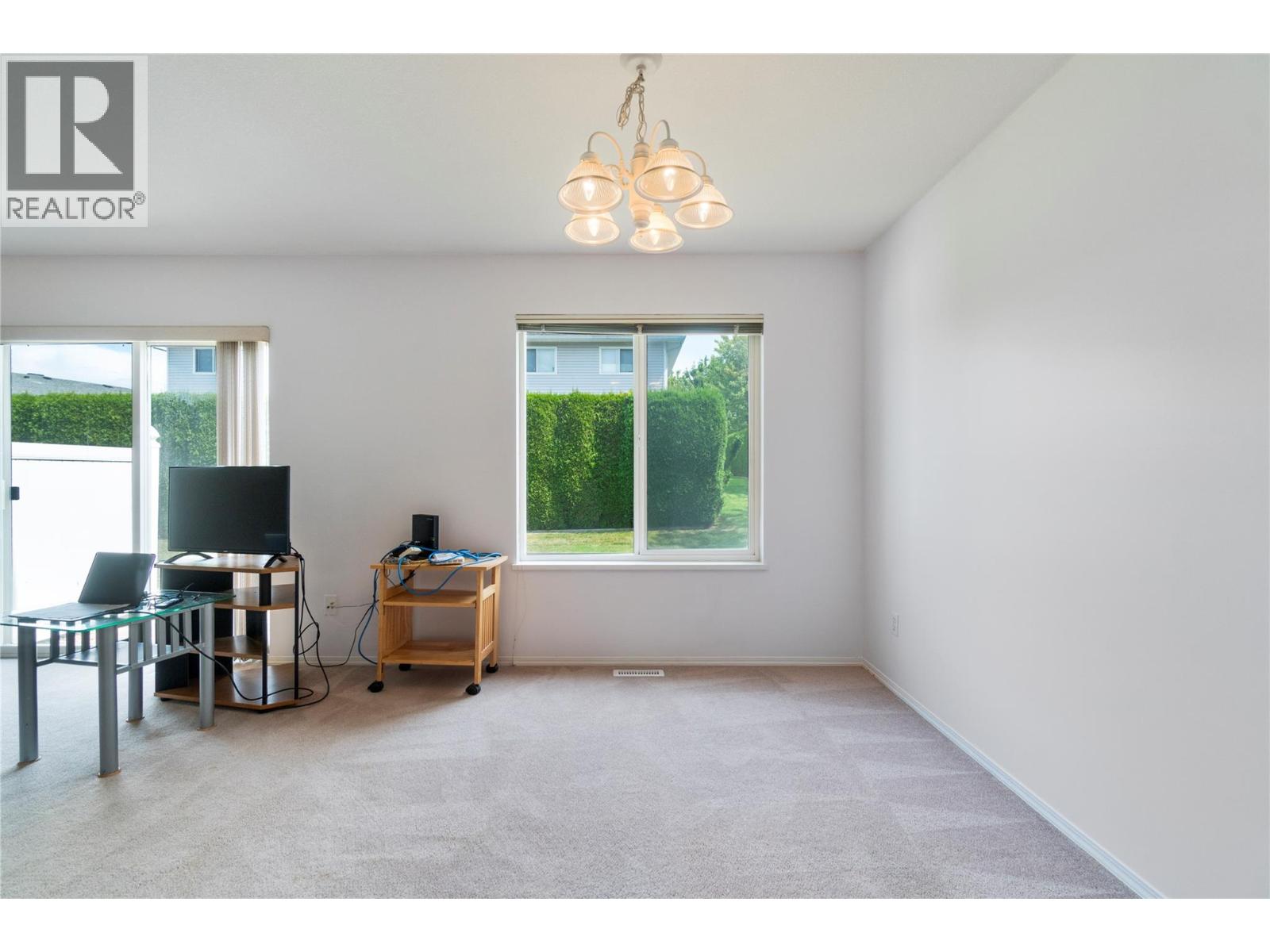 2951 11 Avenue Ne Unit# 5, Salmon Arm, British Columbia  V1E 1V8 - Photo 5 - 10358219