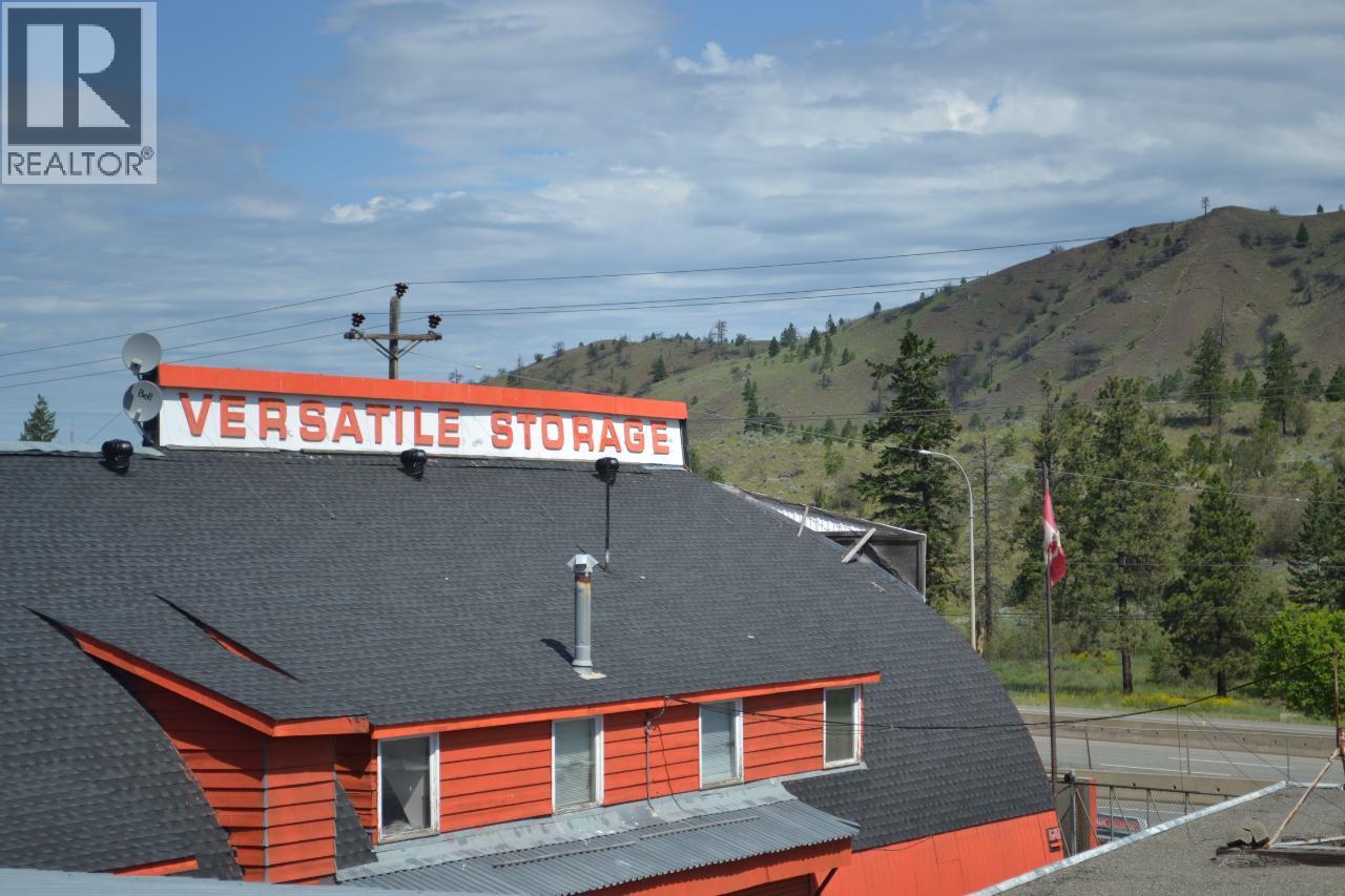 2095 Trans Canada Highway, Kamloops, British Columbia  V1S 1A7 - Photo 20 - 10358157