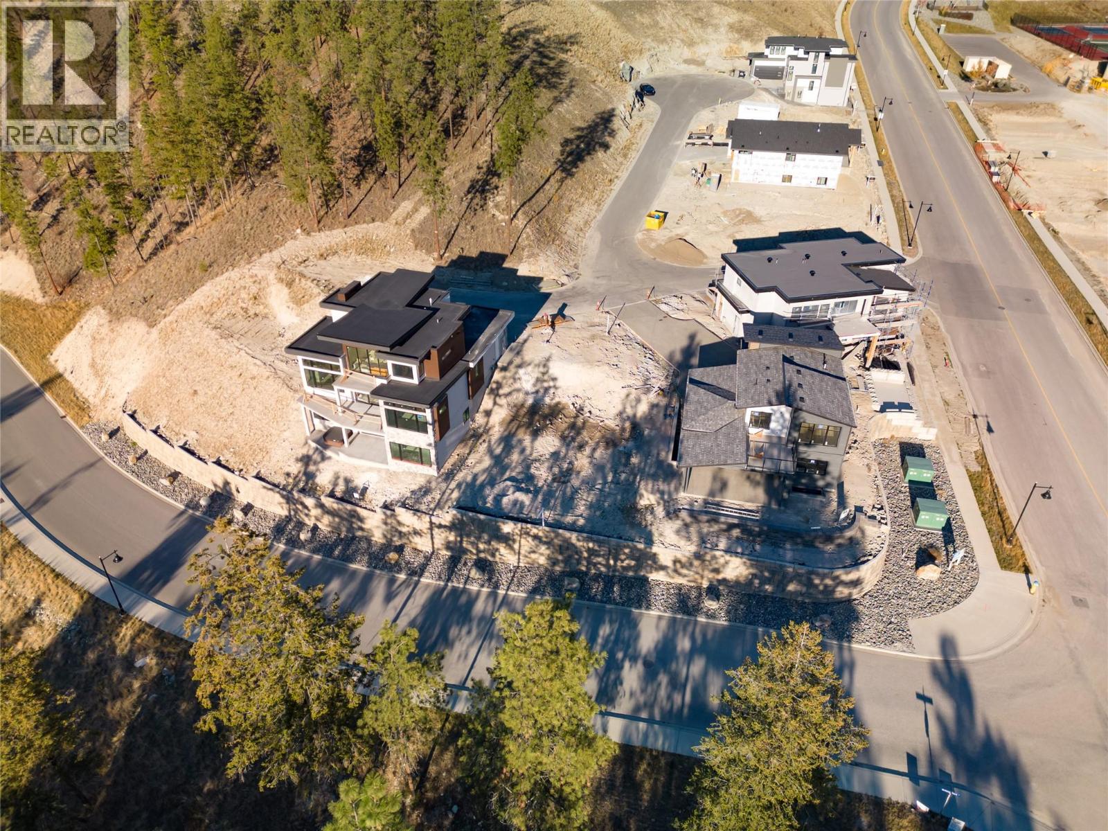 3417 Hilltown Close, Kelowna, British Columbia  V1V 2R1 - Photo 4 - 10358347