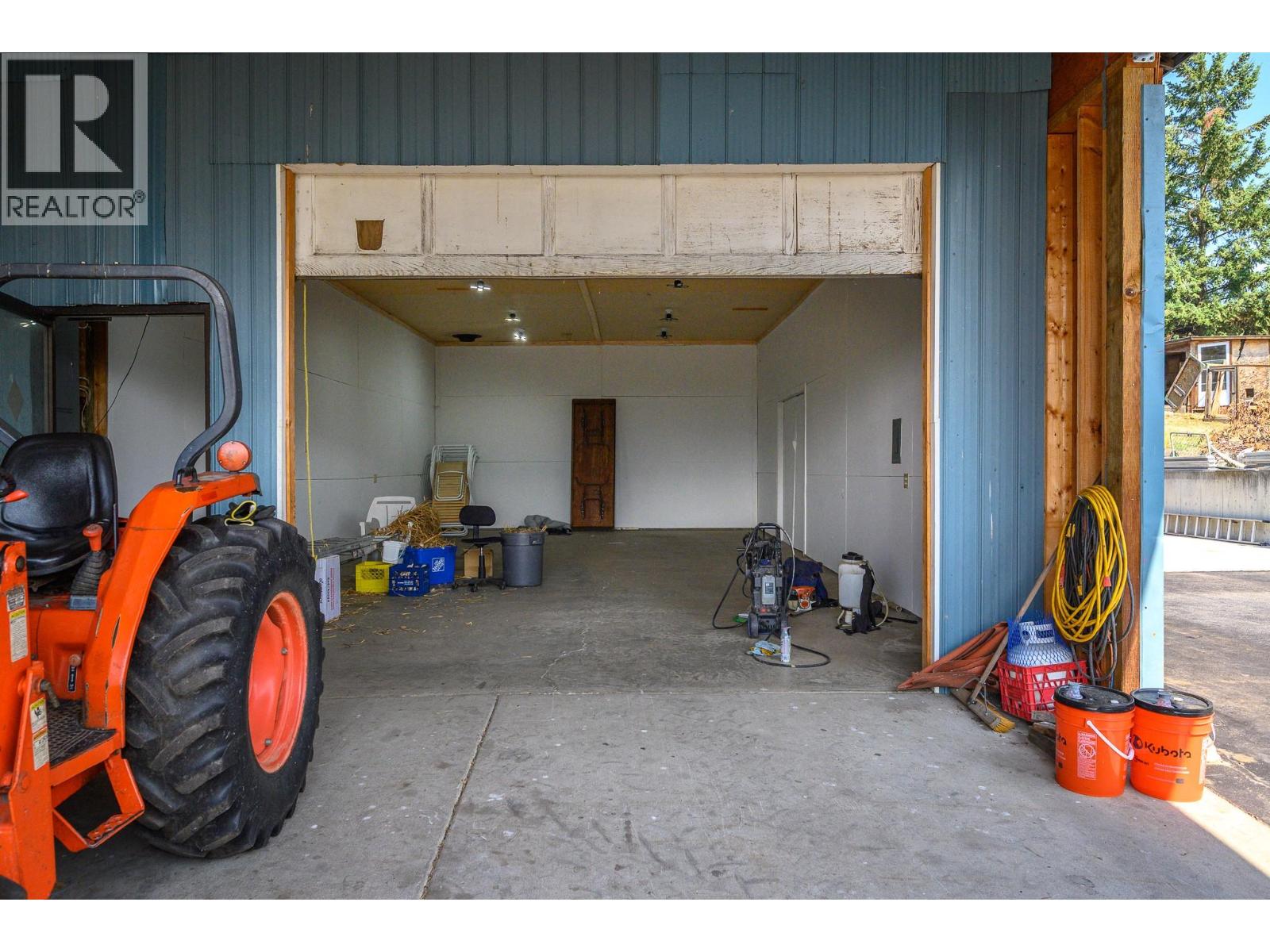 7850 Old Kamloops Road, Vernon, British Columbia  V1H 1W8 - Photo 44 - 10357474