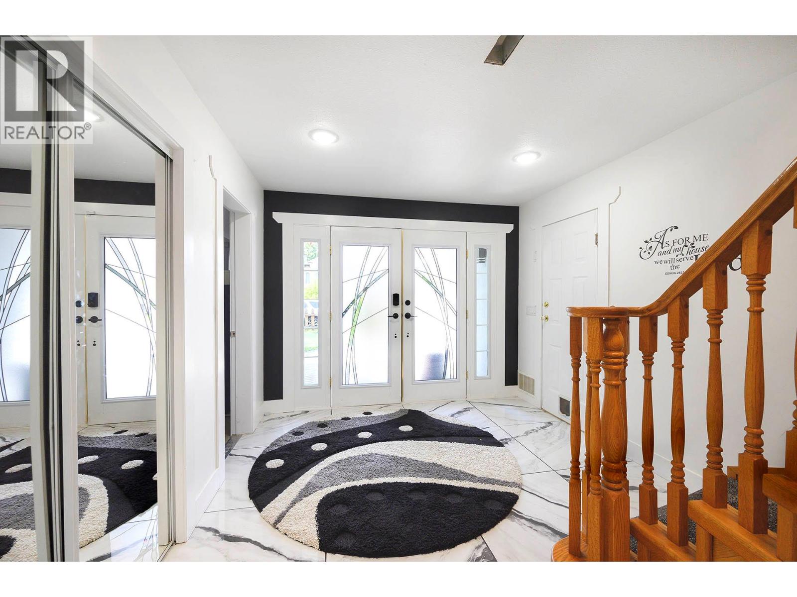 228 Murtle Road, Clearwater, British Columbia  V0E 1N1 - Photo 3 - 10358346