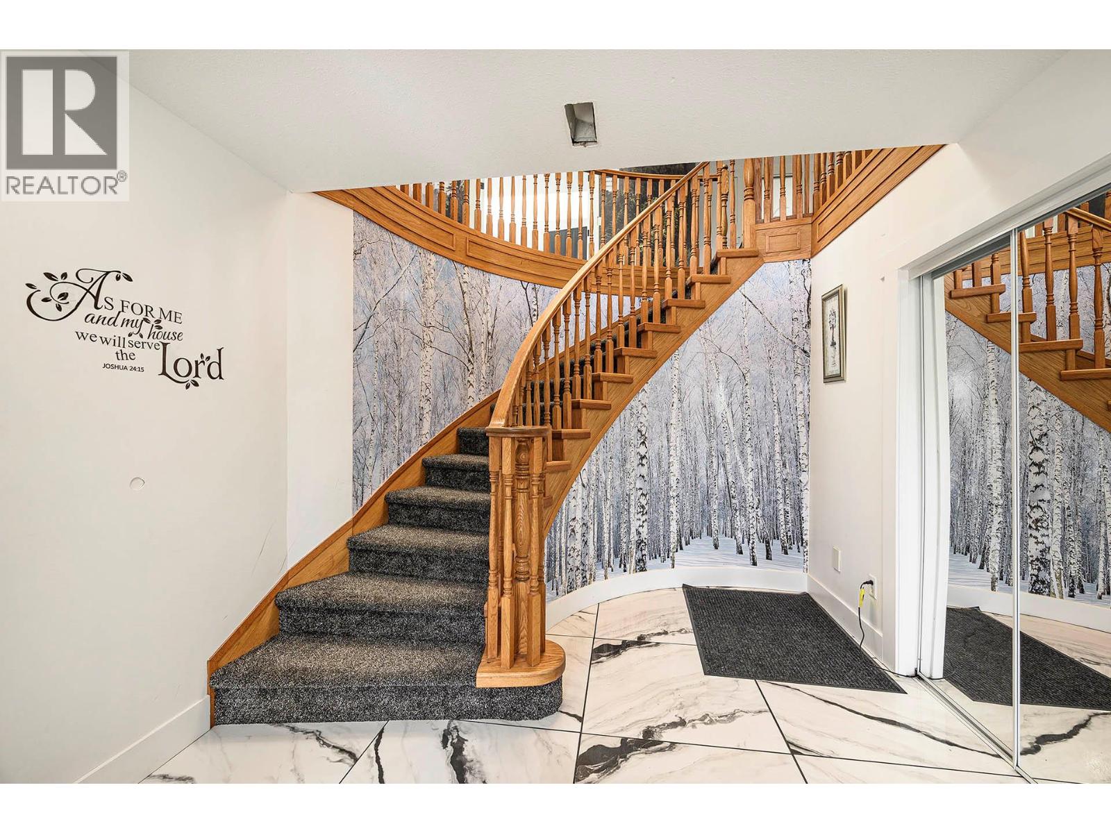 228 Murtle Road, Clearwater, British Columbia  V0E 1N1 - Photo 4 - 10358346