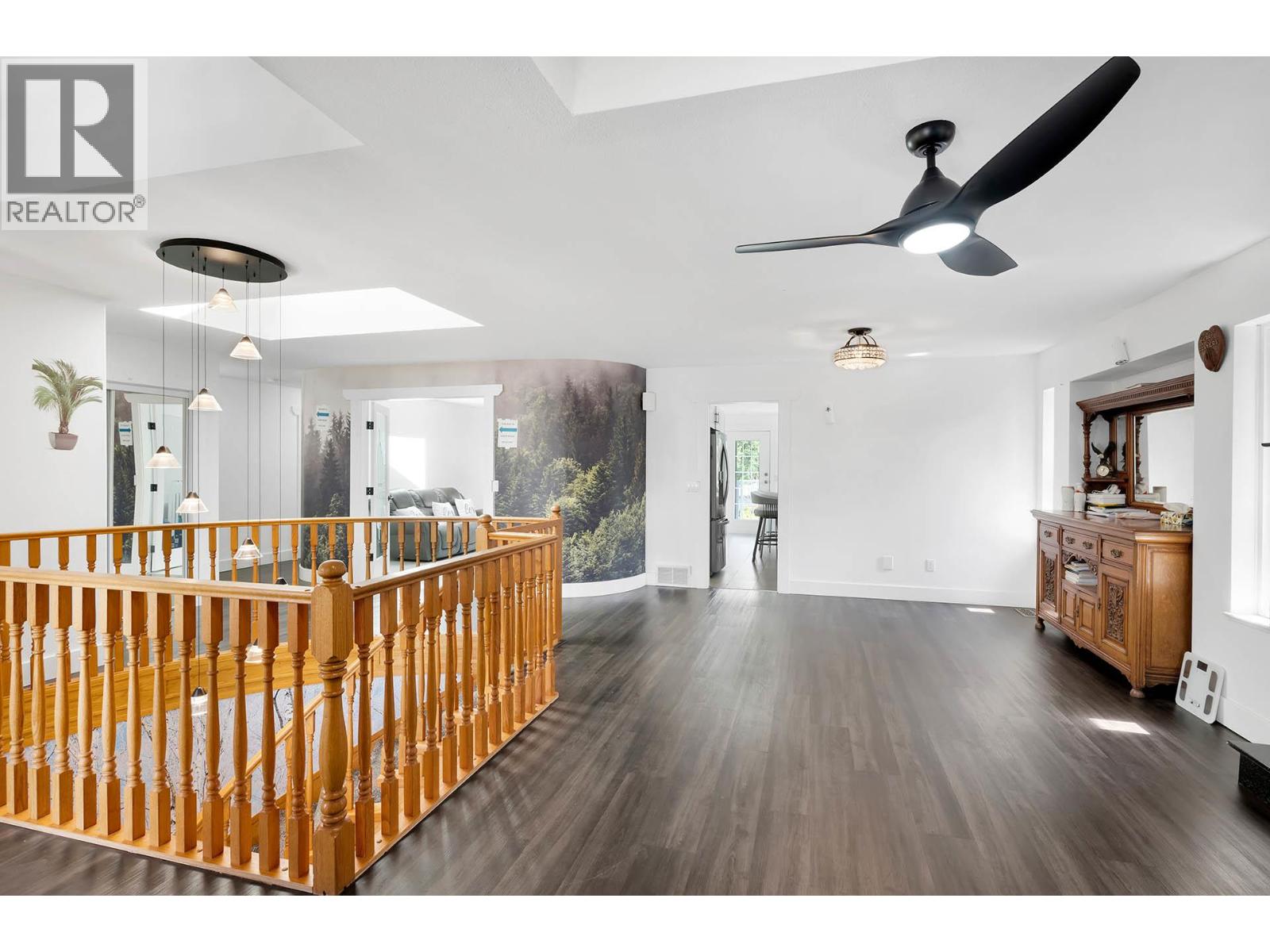 228 Murtle Road, Clearwater, British Columbia  V0E 1N1 - Photo 9 - 10358346