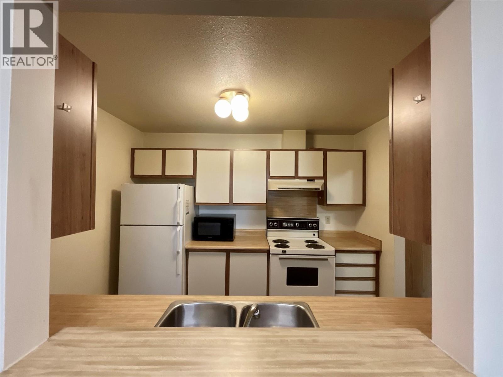 195 Chamberlain Crescent Unit# 113, Tumbler Ridge, British Columbia  V0C 2W0 - Photo 6 - 10357582