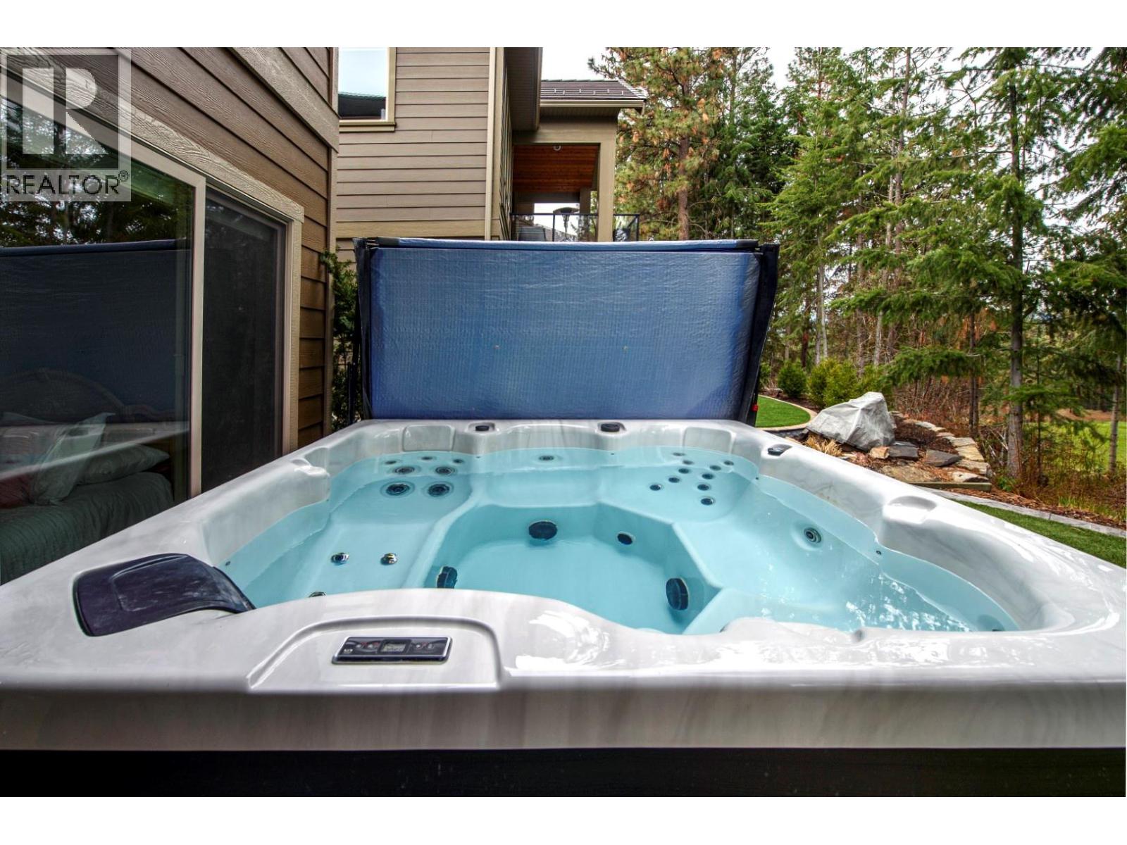 4346 Gallagher's Fairway S, Kelowna, British Columbia  V1W 4X4 - Photo 46 - 10358435