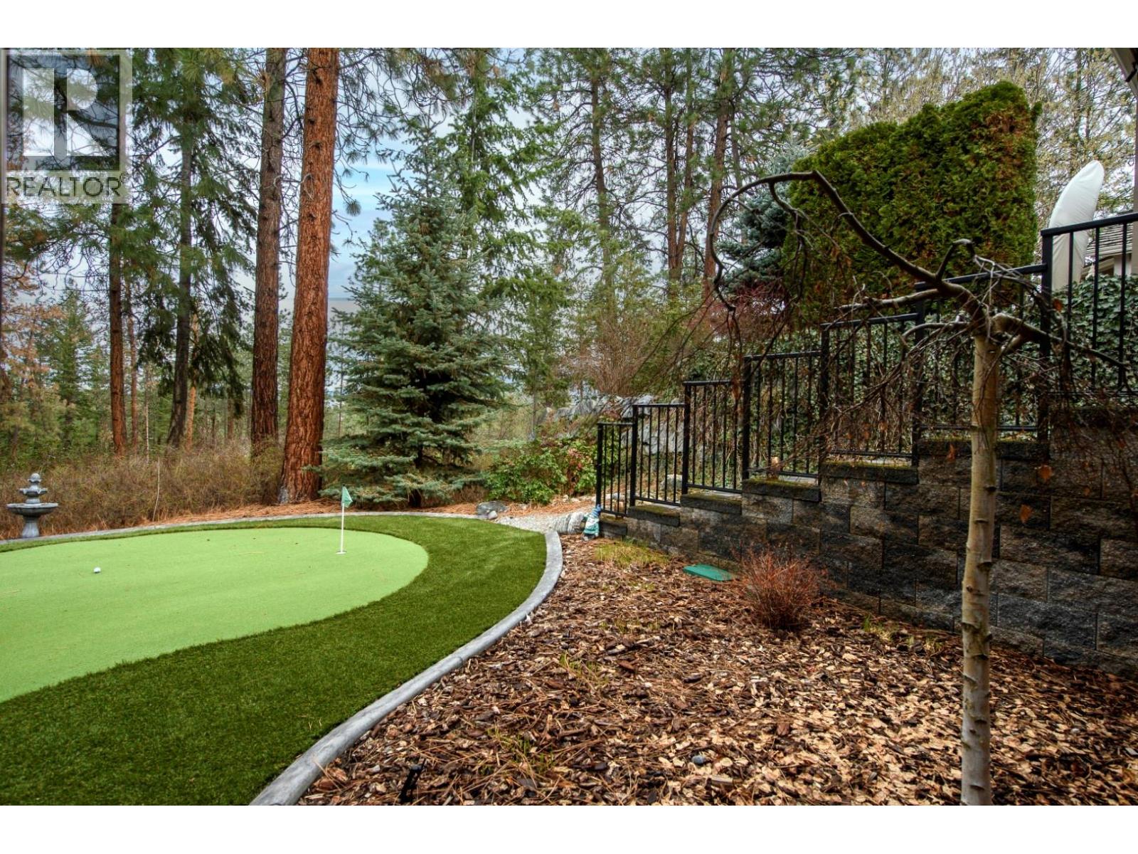 4346 Gallagher's Fairway S, Kelowna, British Columbia  V1W 4X4 - Photo 48 - 10358435