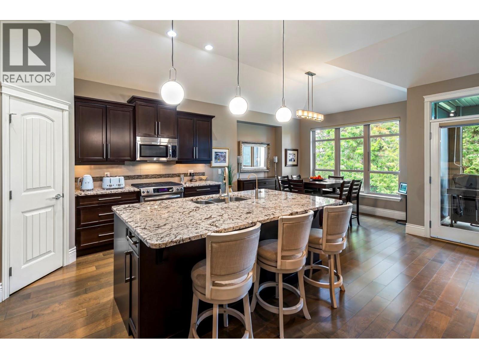 4346 Gallagher's Fairway S, Kelowna, British Columbia  V1W 4X4 - Photo 9 - 10358435