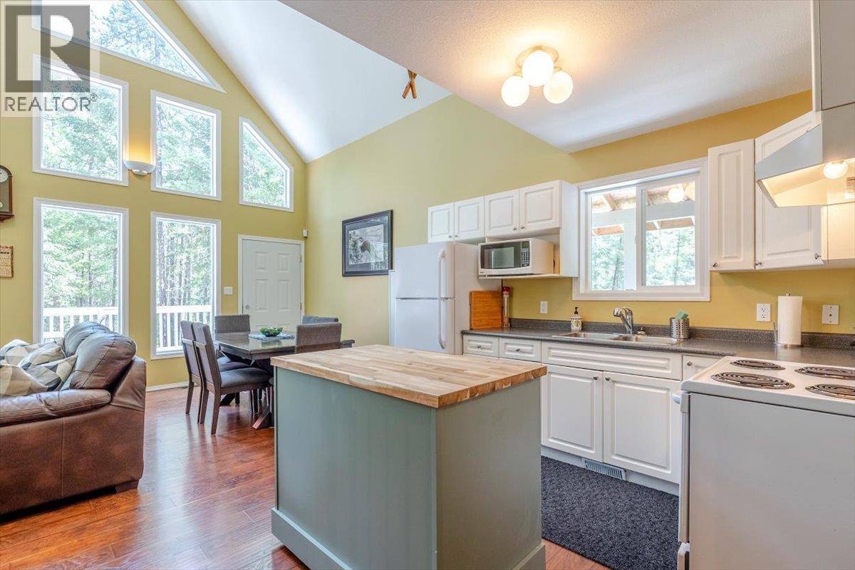 6660 Mclean Road, Jaffray, British Columbia  V0B 1T0 - Photo 20 - 10358316