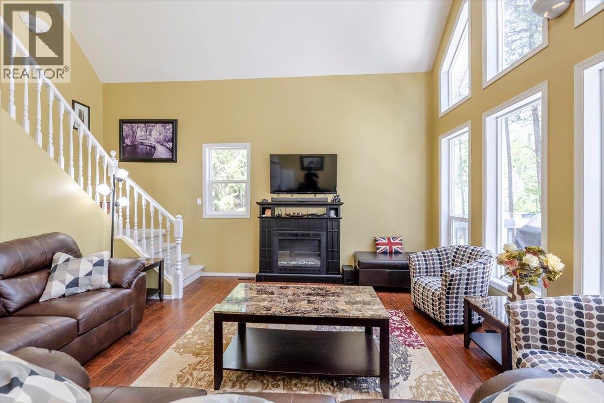 6660 Mclean Road, Jaffray, British Columbia  V0B 1T0 - Photo 28 - 10358316