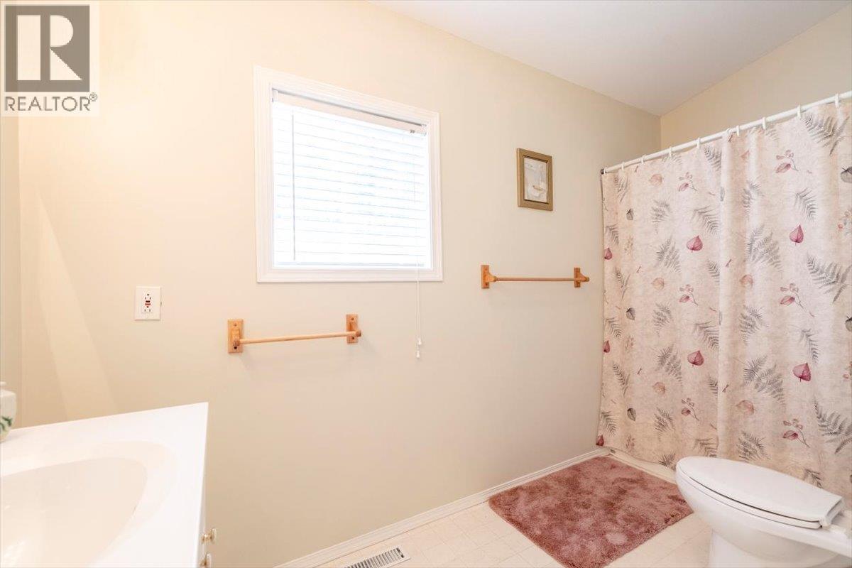 6660 Mclean Road, Jaffray, British Columbia  V0B 1T0 - Photo 36 - 10358316