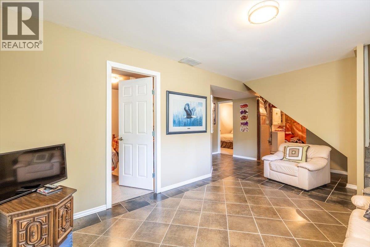 6660 Mclean Road, Jaffray, British Columbia  V0B 1T0 - Photo 42 - 10358316