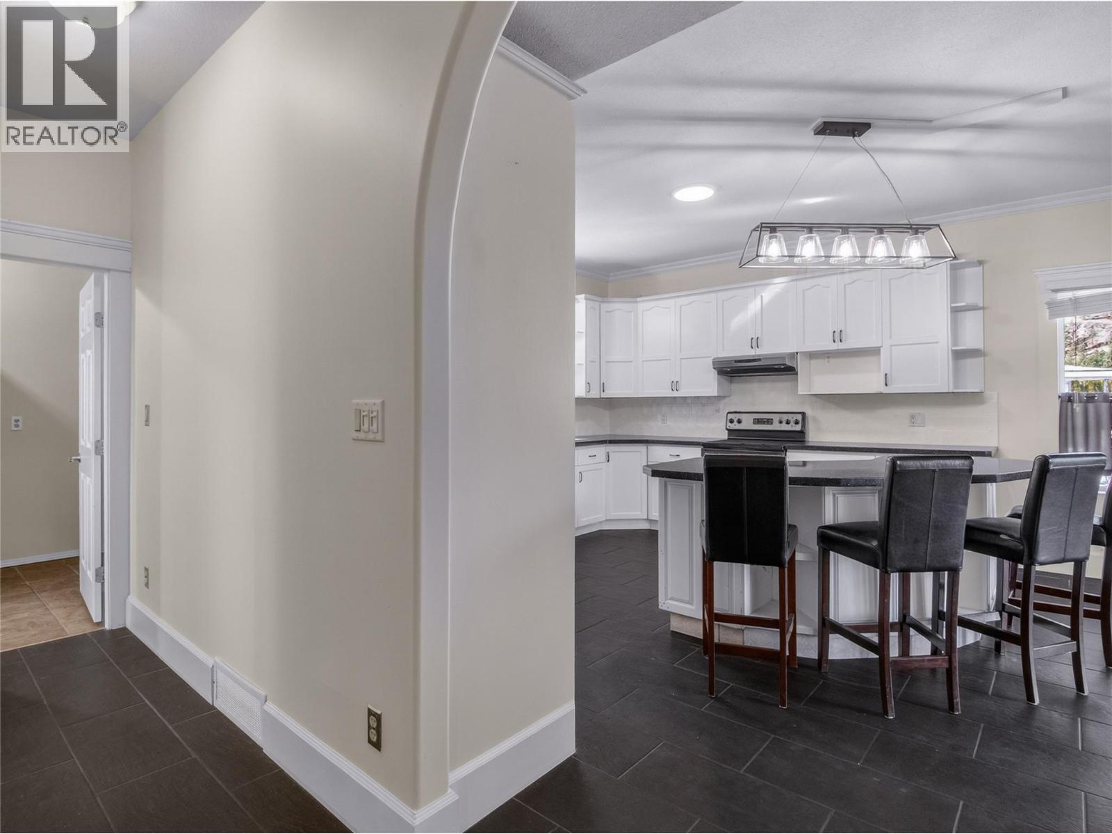 192 Lakehill Road, Kaleden, British Columbia  V0H 1K0 - Photo 11 - 10357563