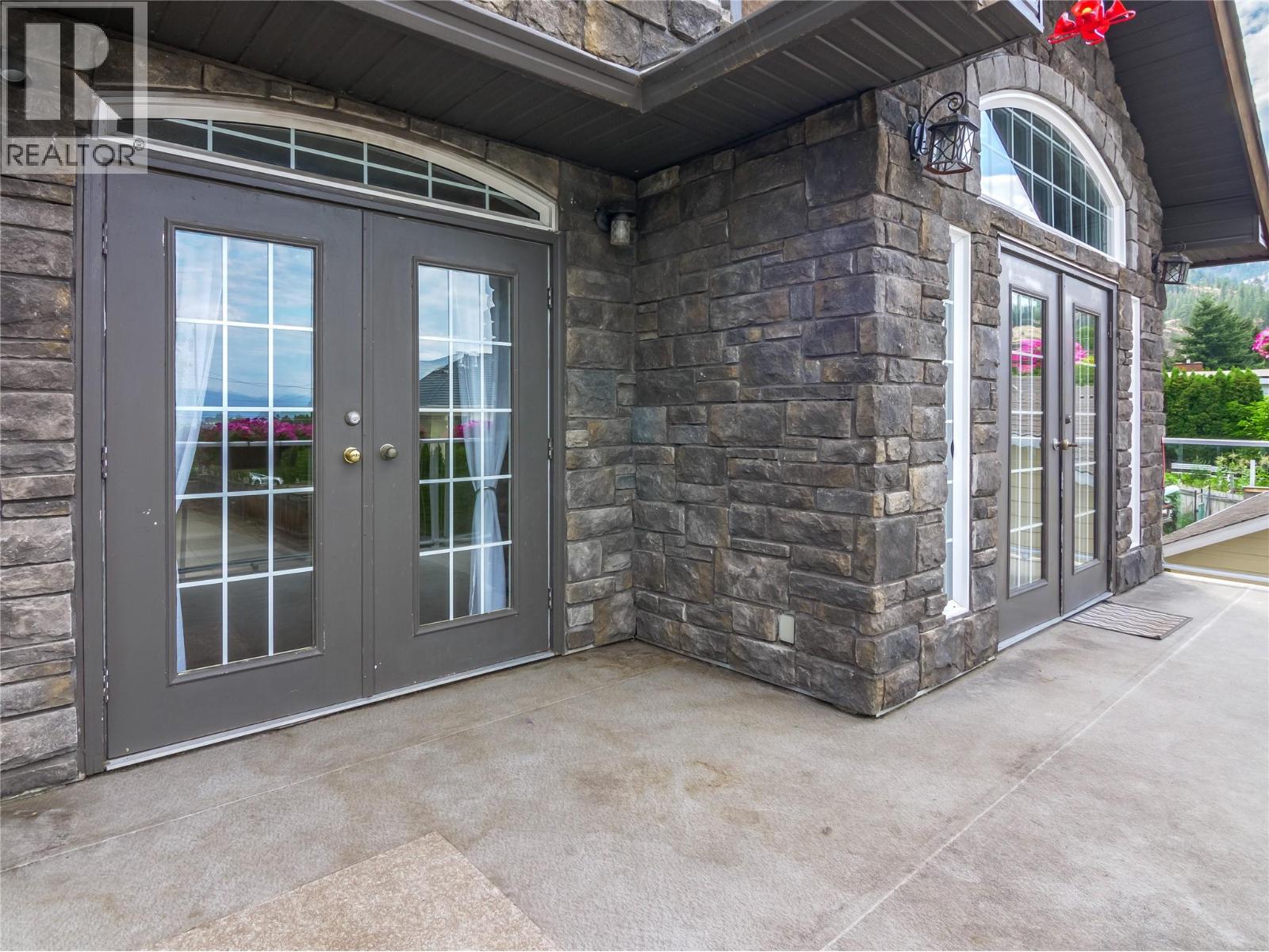 192 Lakehill Road, Kaleden, British Columbia  V0H 1K0 - Photo 30 - 10357563