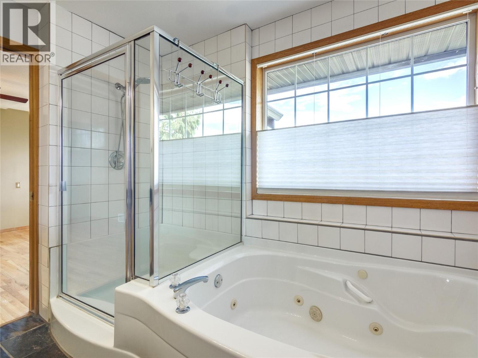 192 Lakehill Road, Kaleden, British Columbia  V0H 1K0 - Photo 40 - 10357563