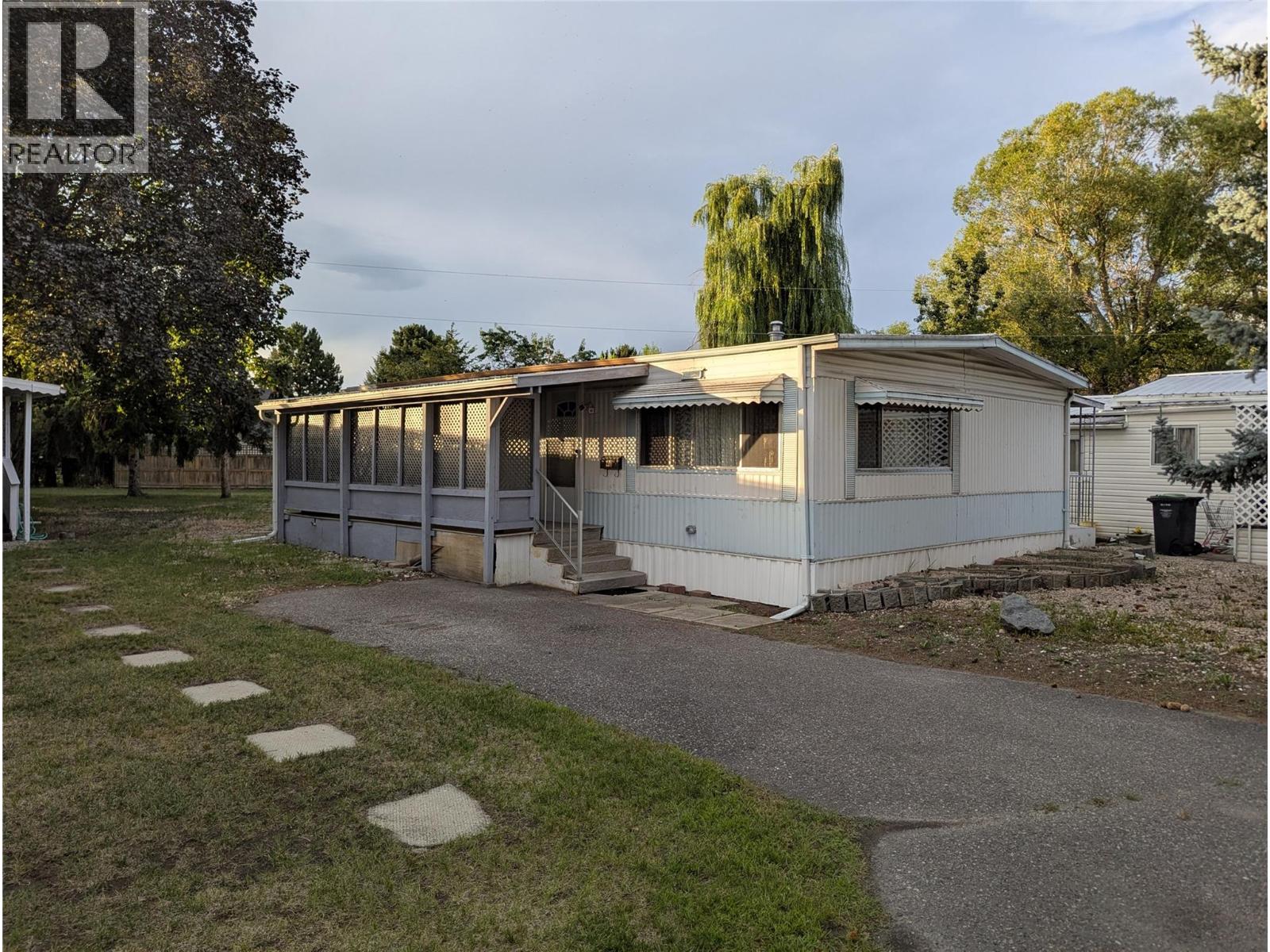 3535 Casorso Road Unit# 40, Kelowna, British Columbia  V1W 3E1 - Photo 1 - 10358601