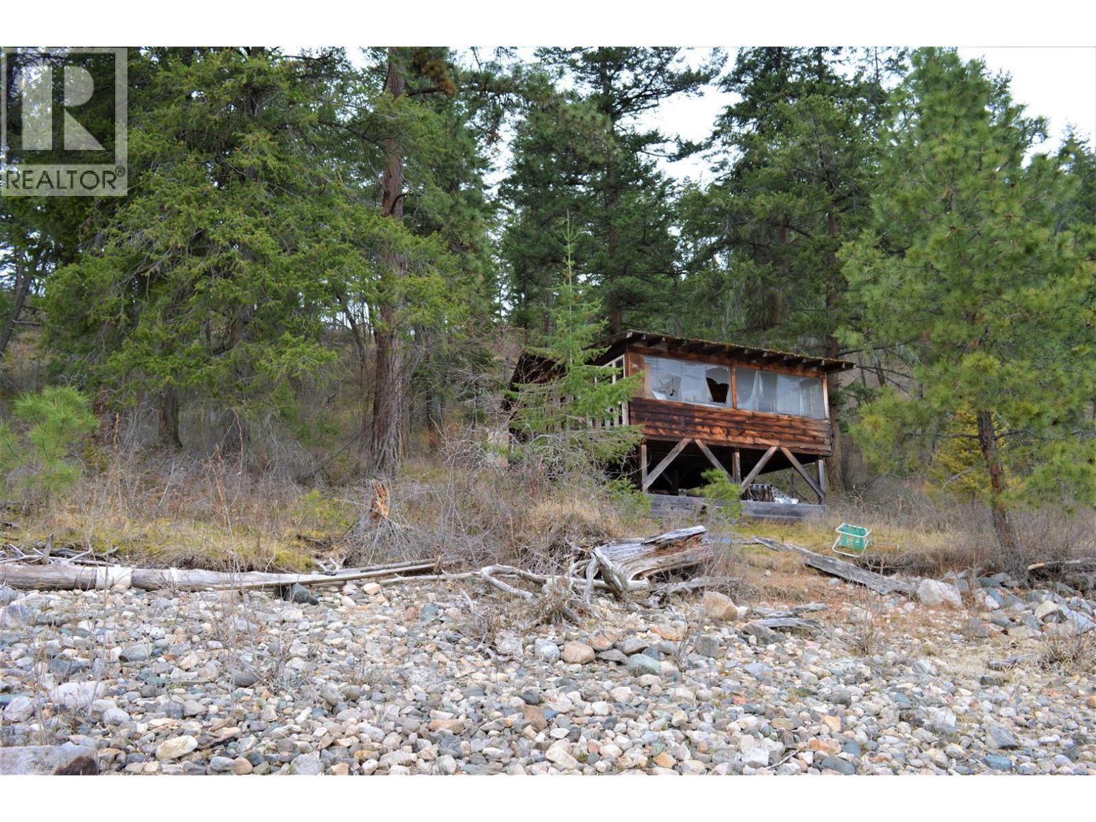 7080 Little Shuswap Lake, Chase, British Columbia  V0E 1M0 - Photo 22 - 10358792