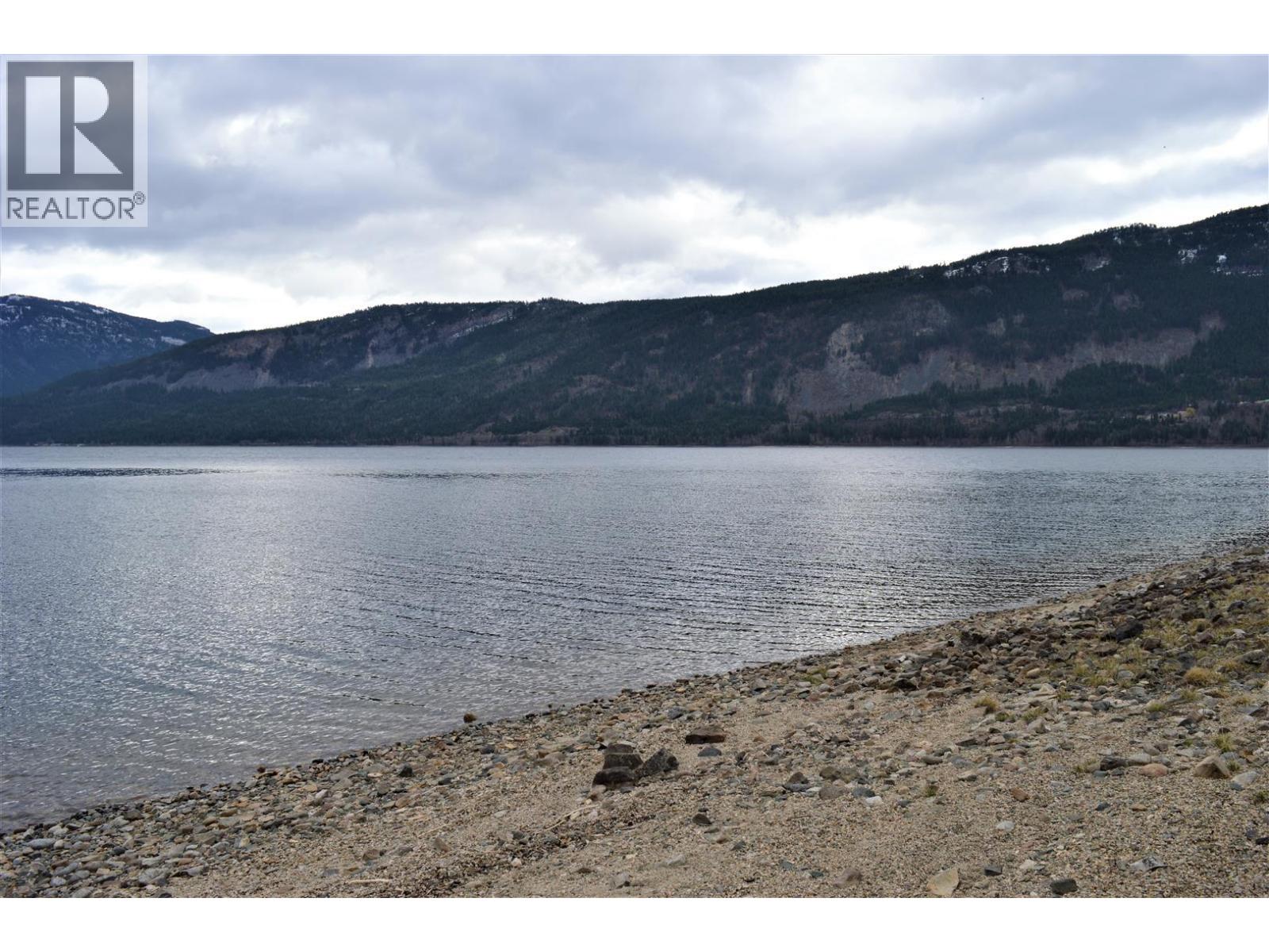 7080 Little Shuswap Lake, Chase, British Columbia  V0E 1M0 - Photo 23 - 10358792