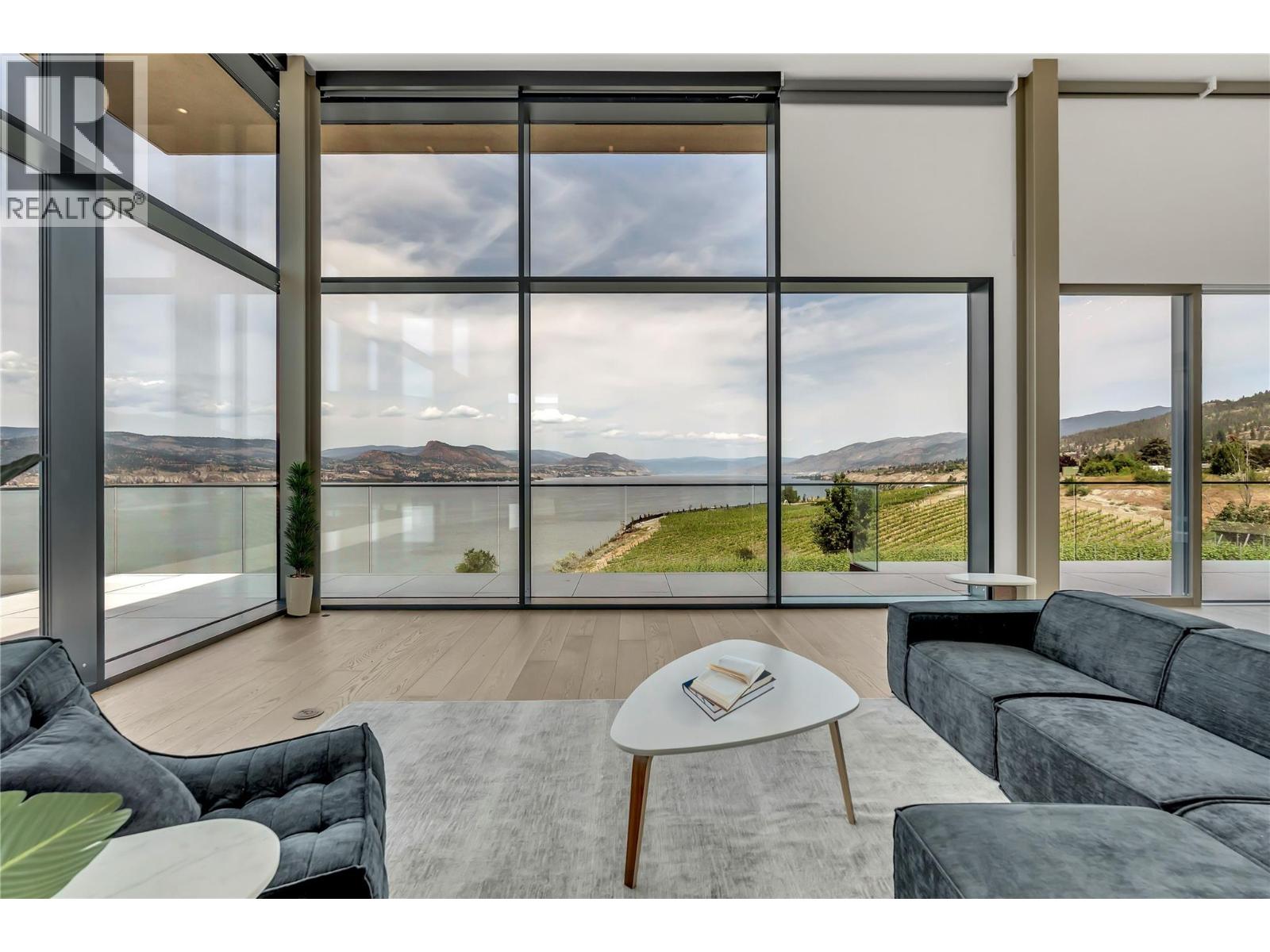 1675 Midland Road, Penticton, British Columbia  V2A 8T7 - Photo 4 - 10358778