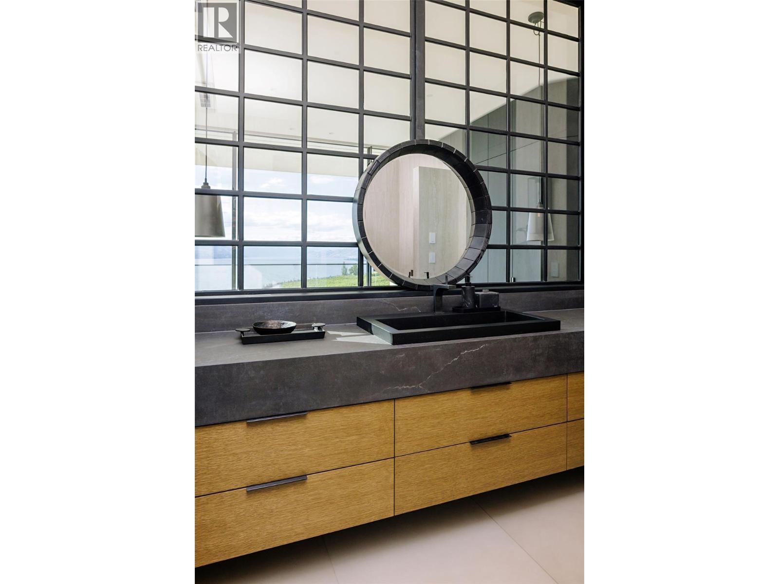 1675 Midland Road, Penticton, British Columbia  V2A 8T7 - Photo 40 - 10358778