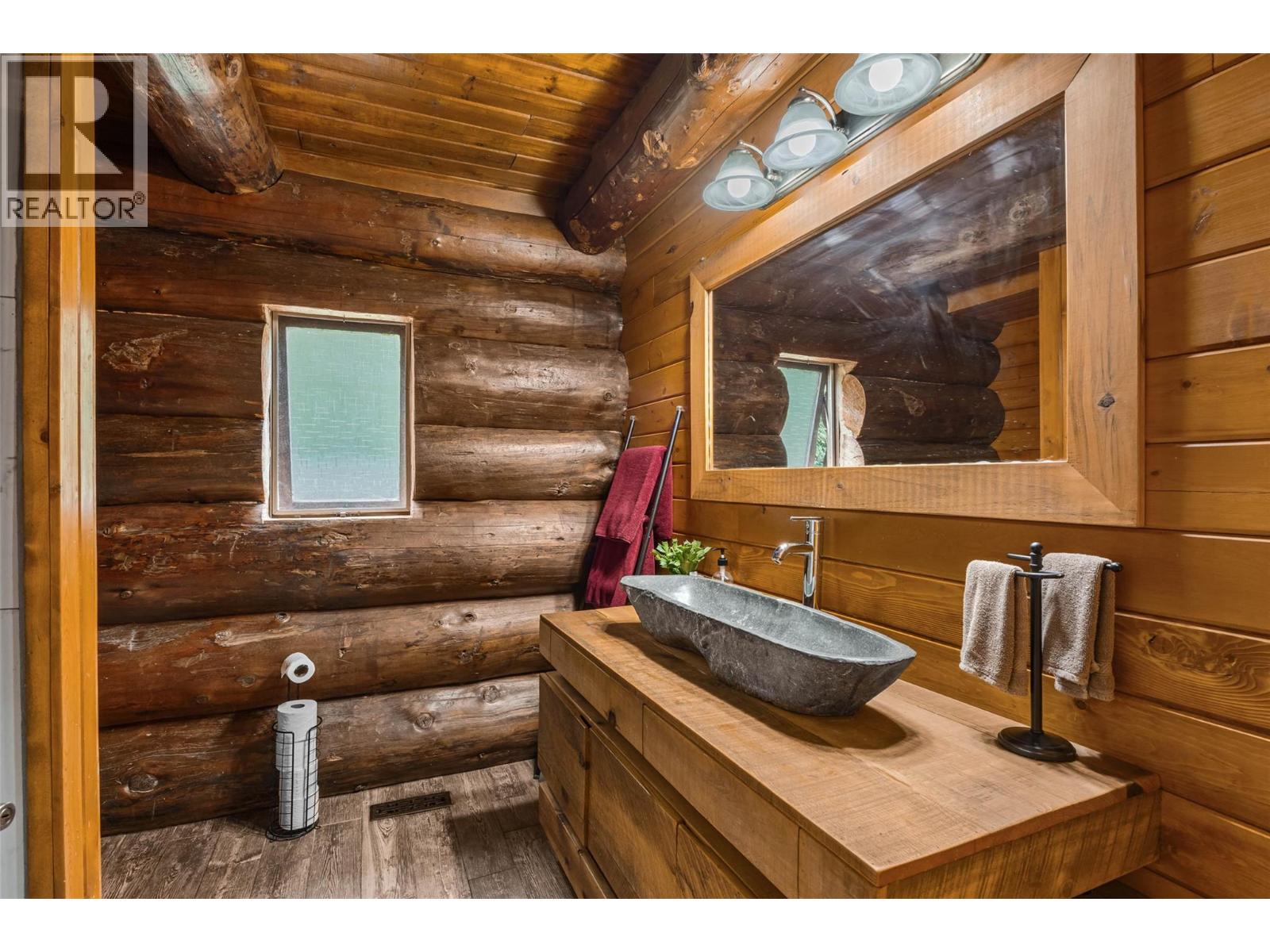 601 Yellowhead Highway S, Mclure, British Columbia  V0E 2H0 - Photo 30 - 10357485